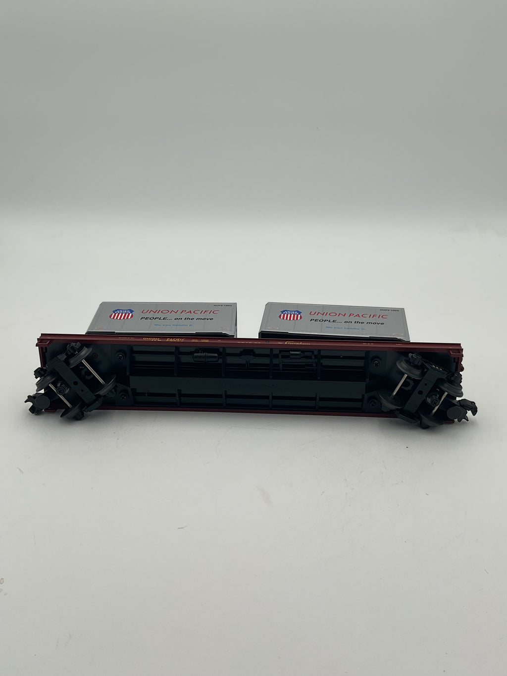 MTH 20-98107 Union Pacific Flatcar w/ 20’ Trailers