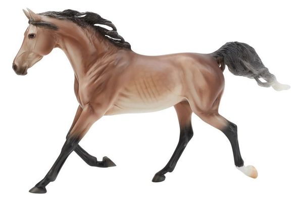 Breyer 10484 Rosanna 2025 Fall Brick and Mortar Exclusive