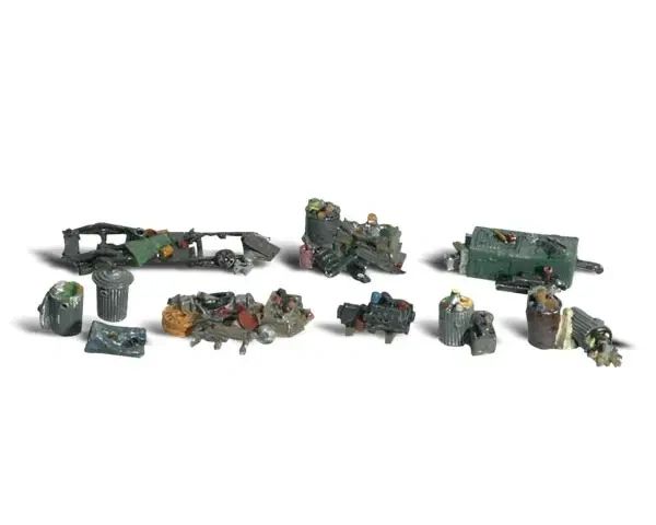 WDS 1852 Assorted Junk (HO SCALE)