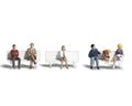 WDS 1861 Bus Stop People (HO SCALE)