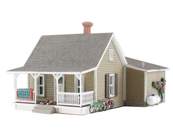 WDS 5027 Granny's House HO Scale (Built-Up)