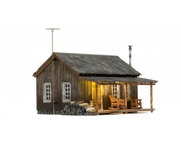 WDS 5869 Rustic Cabin O Scale (Built Up)