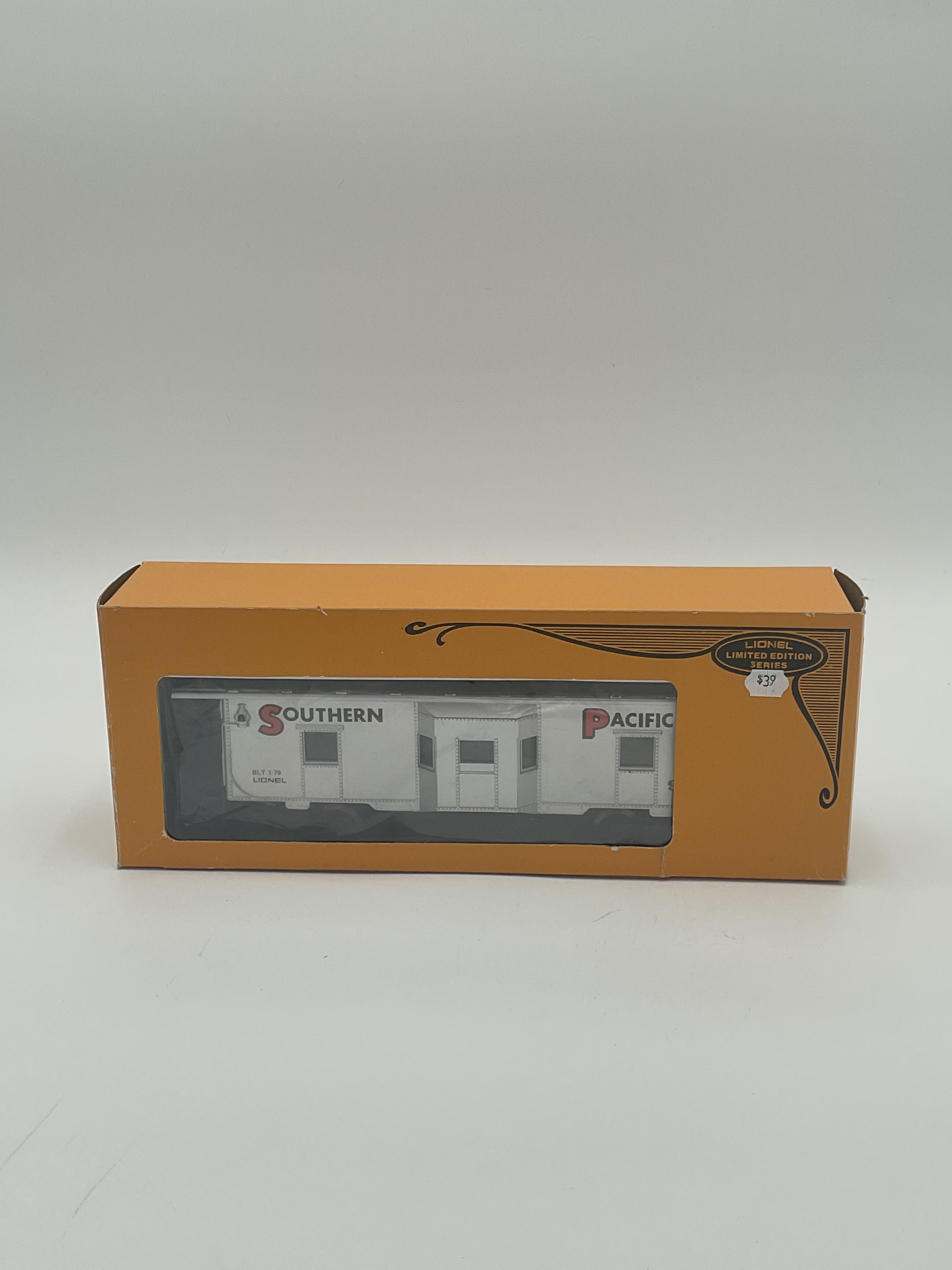 Lionel O 9316 Limited Edition Series Southern Pacific Illuminated Bay Window Caboose