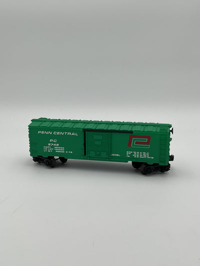 Lionel O 9749 Penn Central Box Car