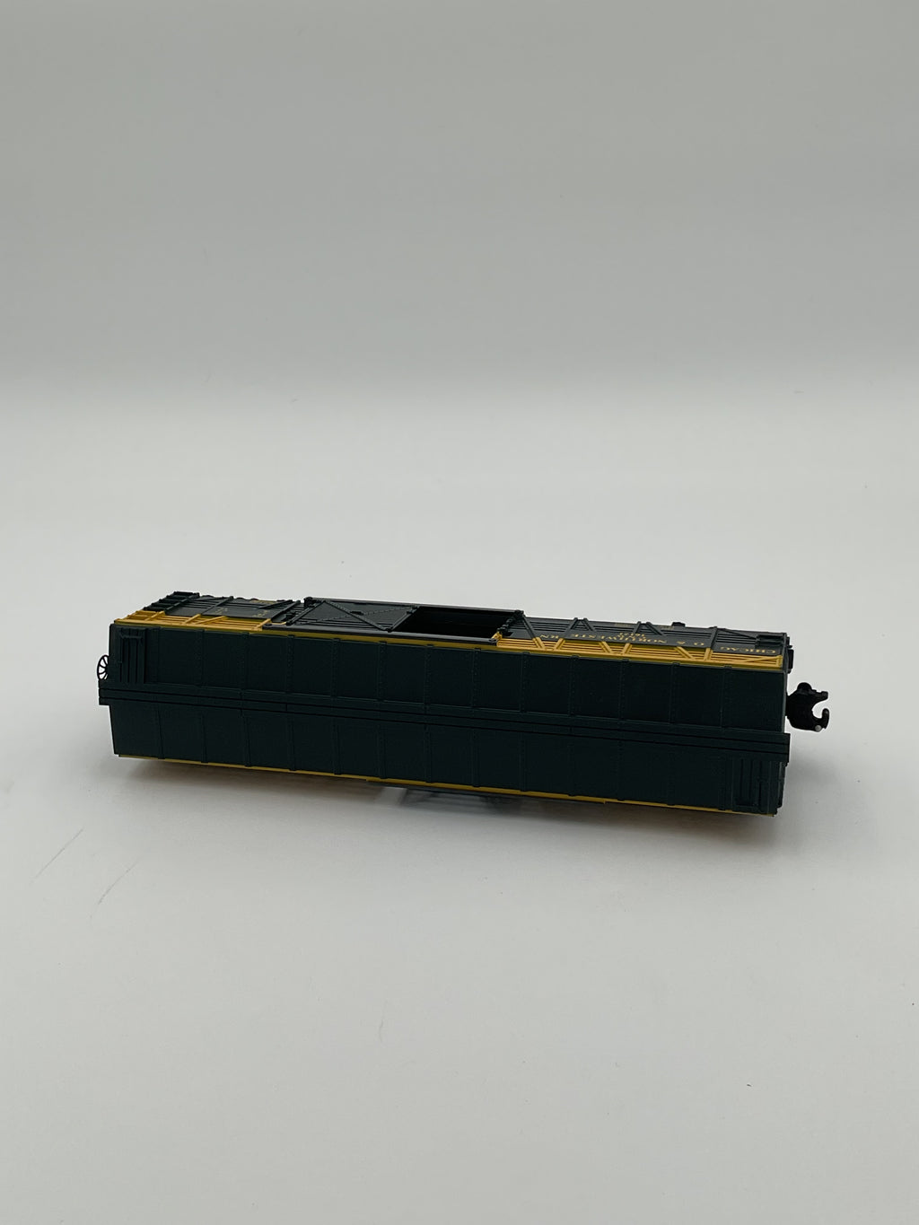 Lionel O 16121 Chicago & Northwestern Single Door Stock Car