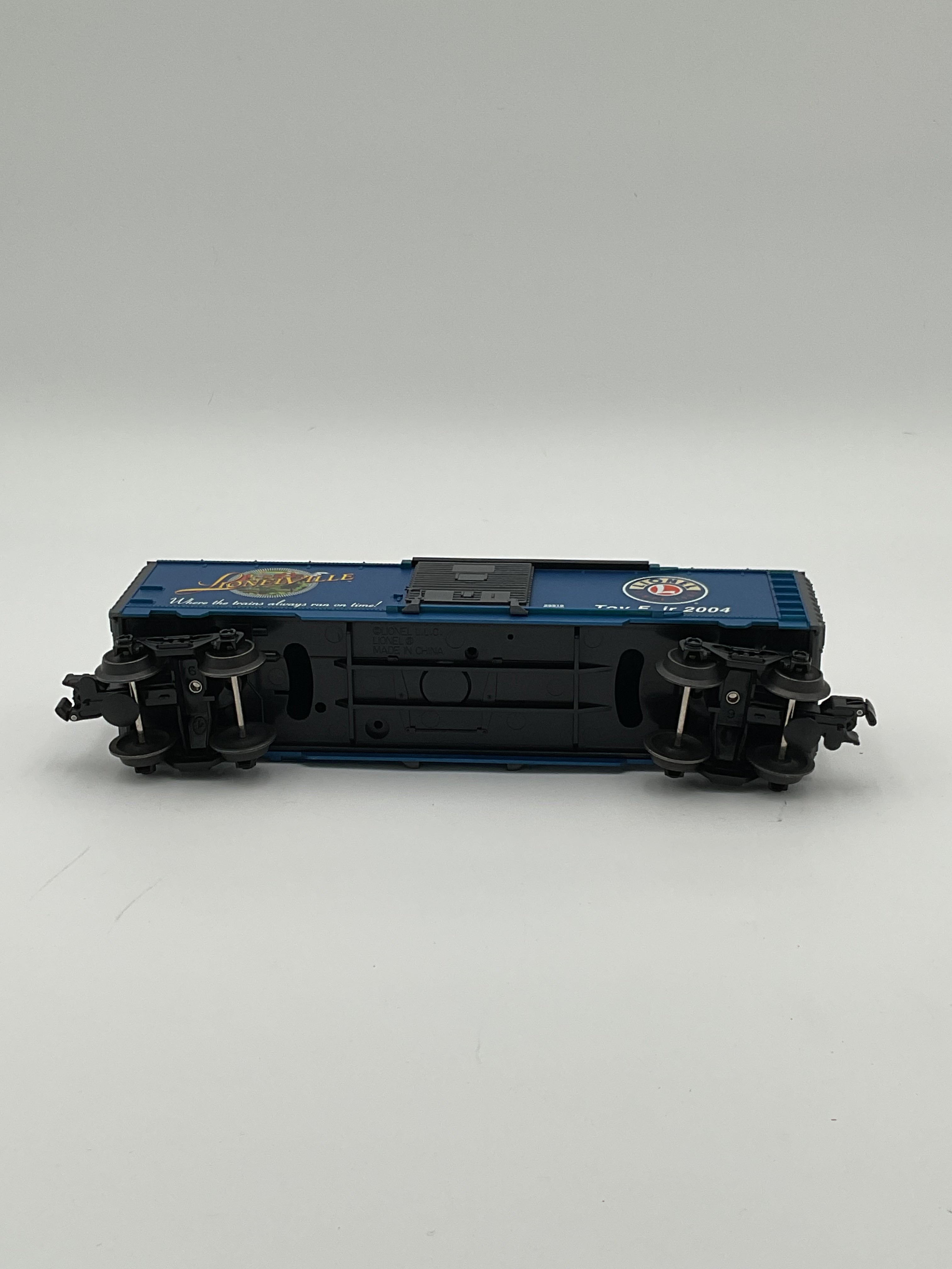 Lionel O 29919 2004 Toy Fair Boxcar