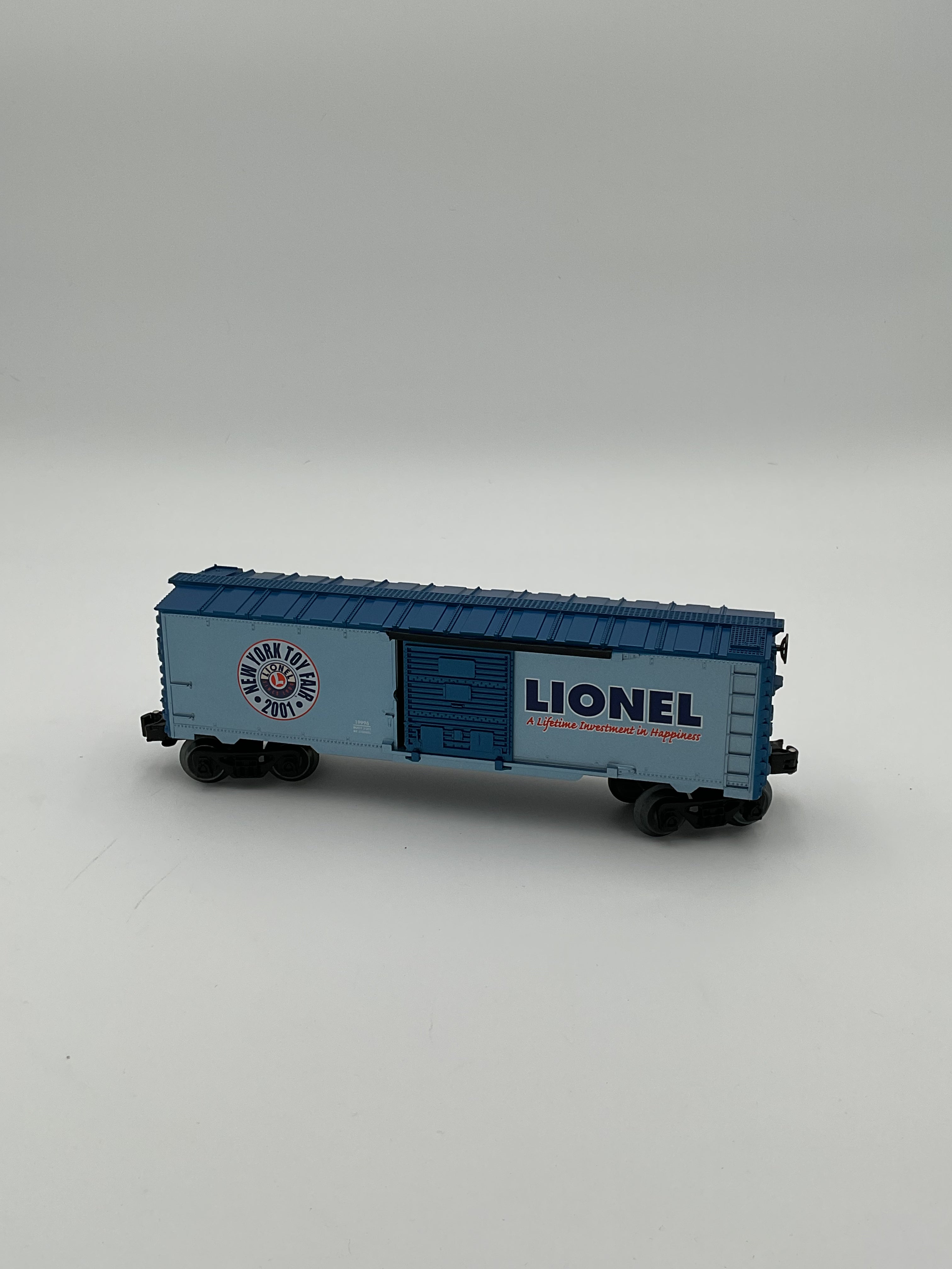 Lionel O 19996 Toy Fair Boxcar 2001