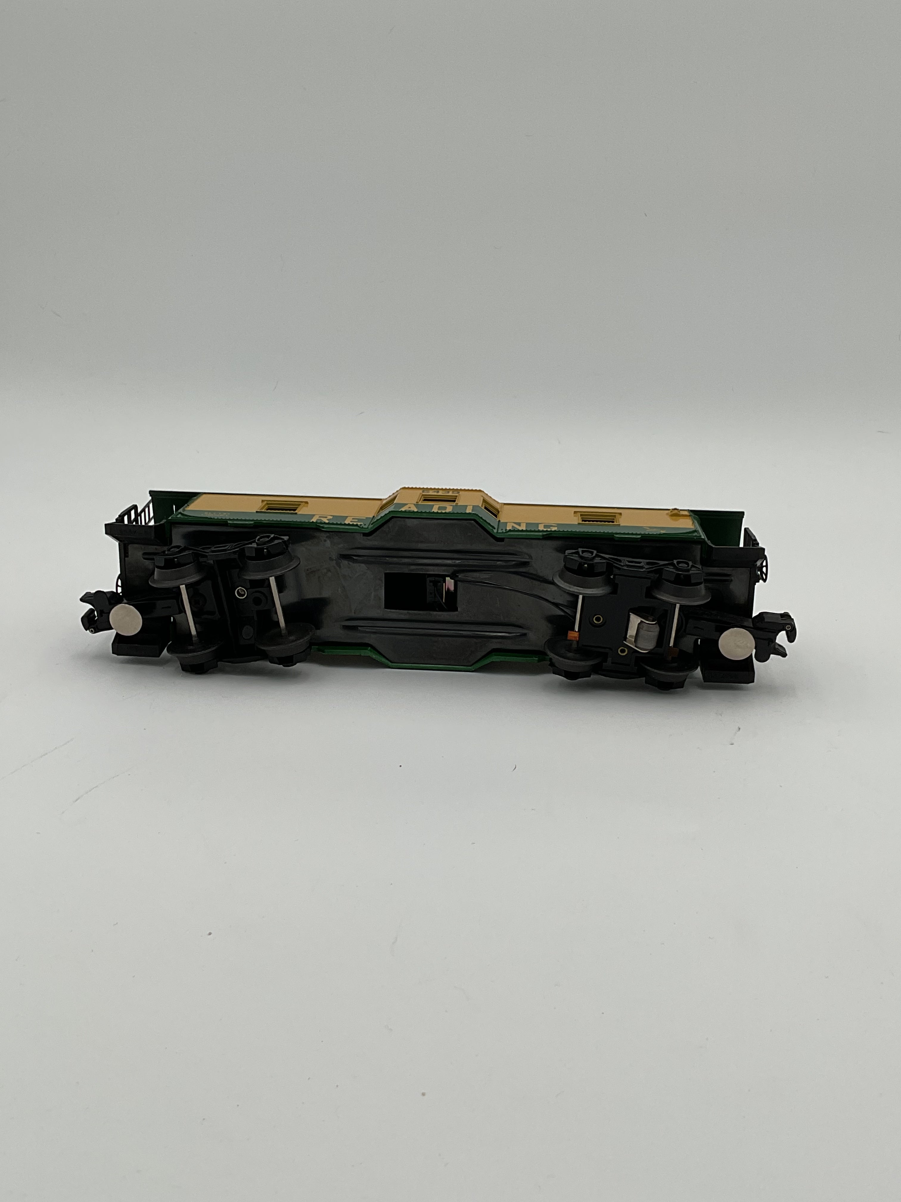Lionel O 6439 Reading Bay Window Caboose