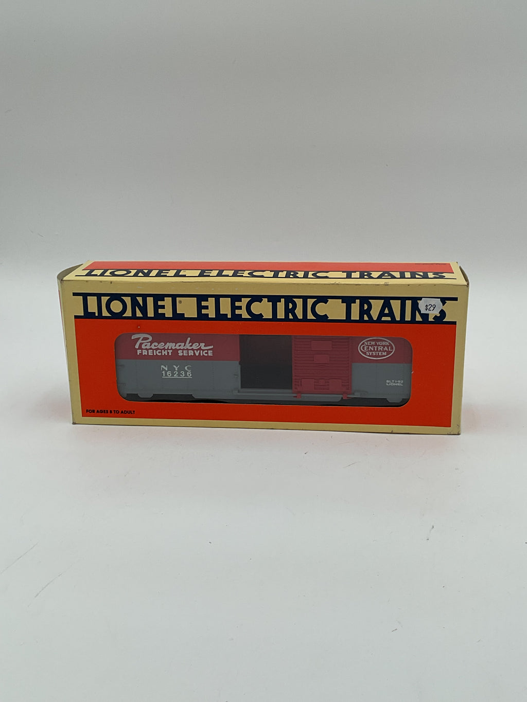 Lionel O 19827 New York Central Operating Boxcar