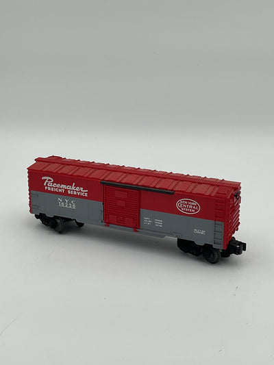 Lionel O 19827 New York Central Operating Boxcar