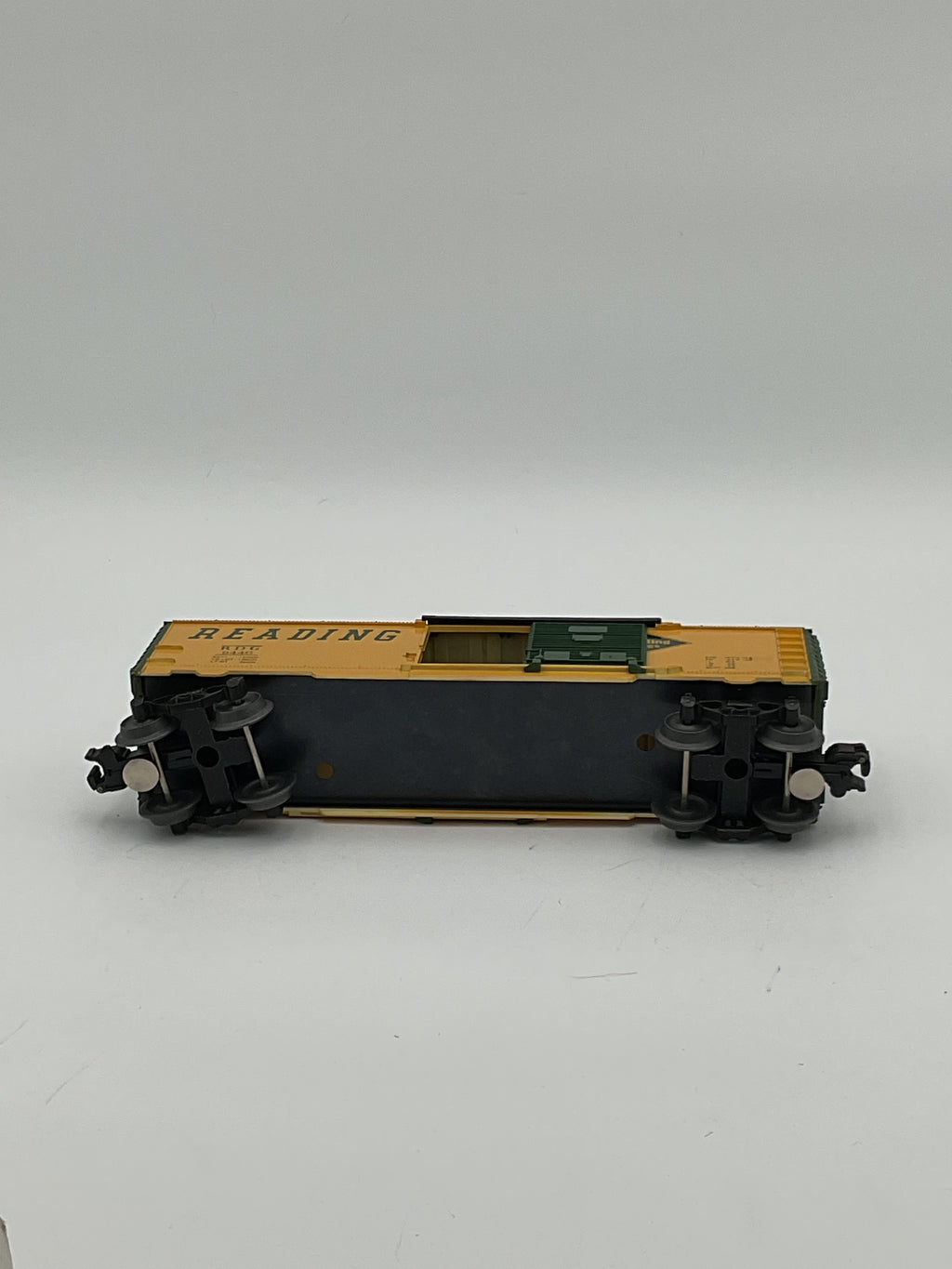 Lionel O 9440 Reading Box Car