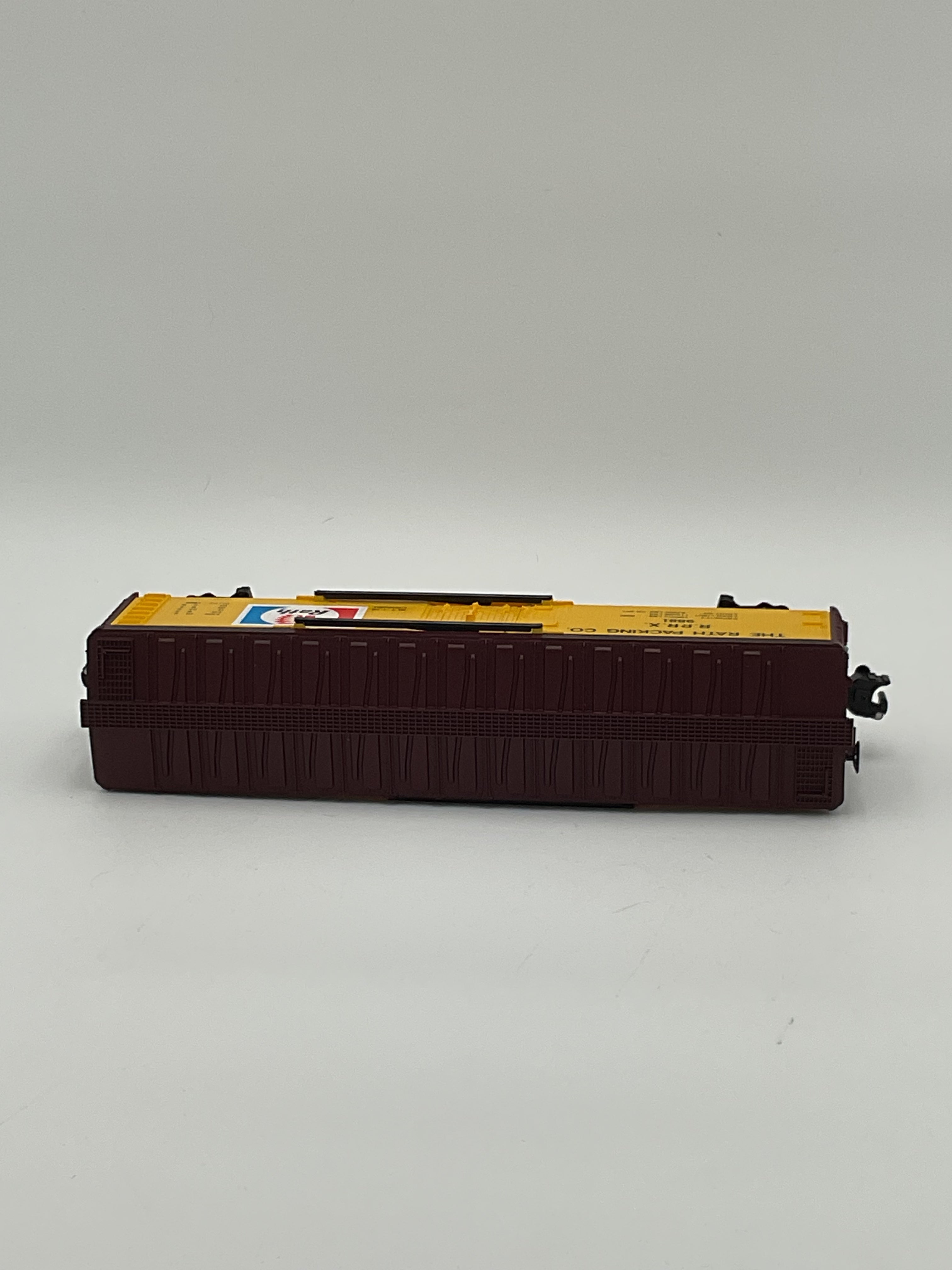 Lionel O 9881 Limited Edition Series Rath Packing Reefer Car