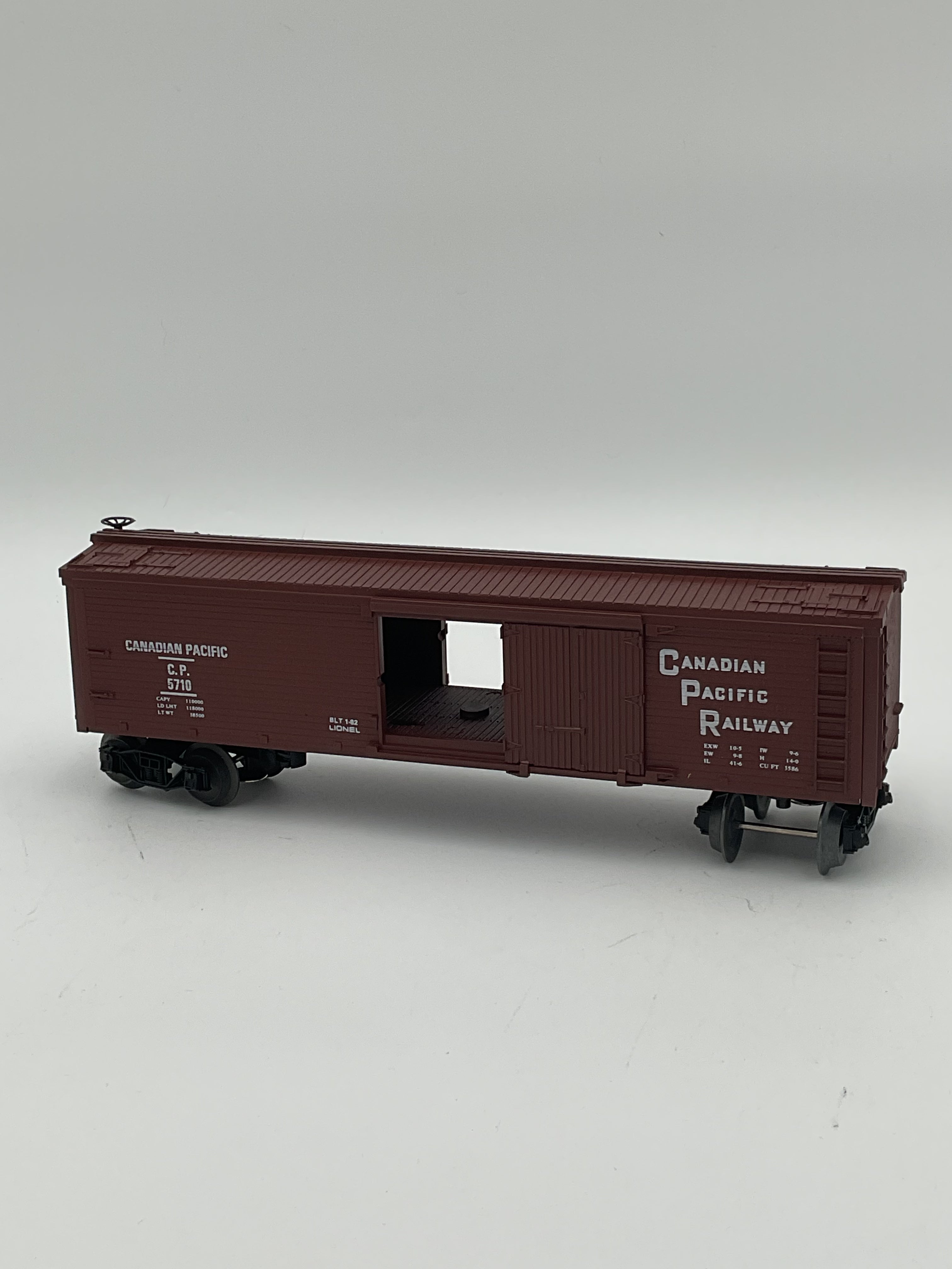 Lionel O 5710 Canadian Pacific Reefer 5710