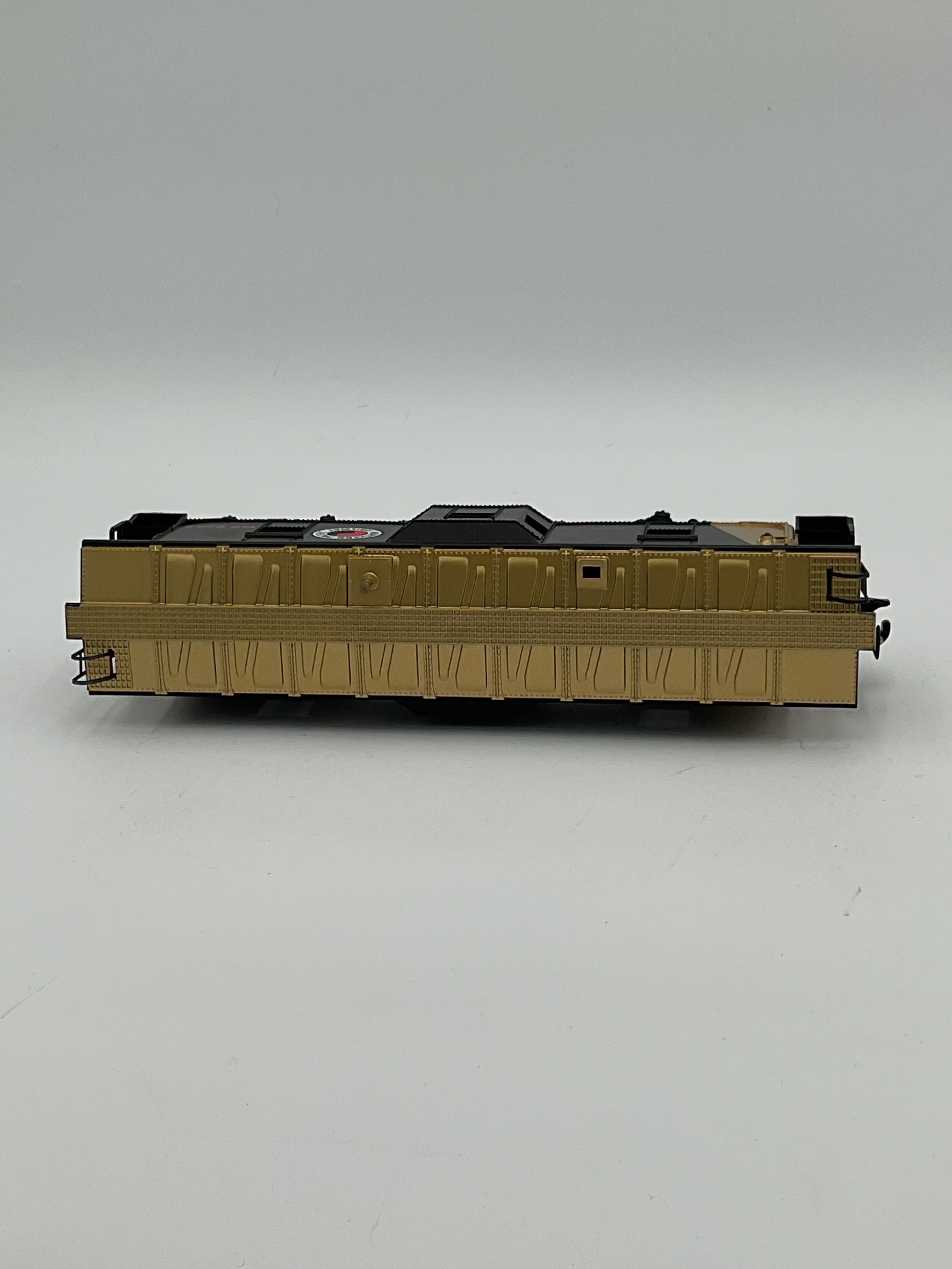 Lionel O 9268 N.P. Bay Window Caboose