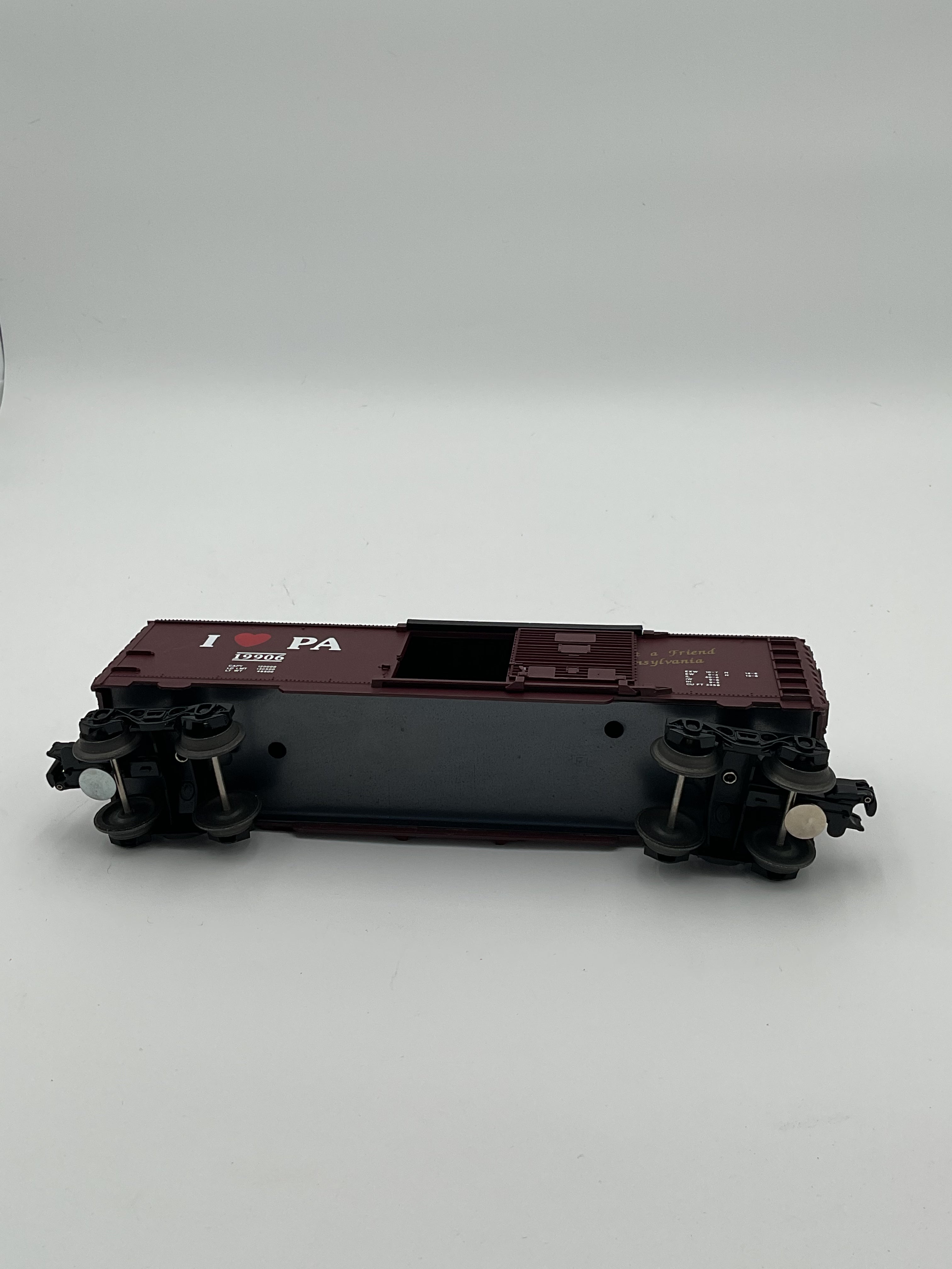 Lionel O 19906 I Love Pennsylvania Box Car