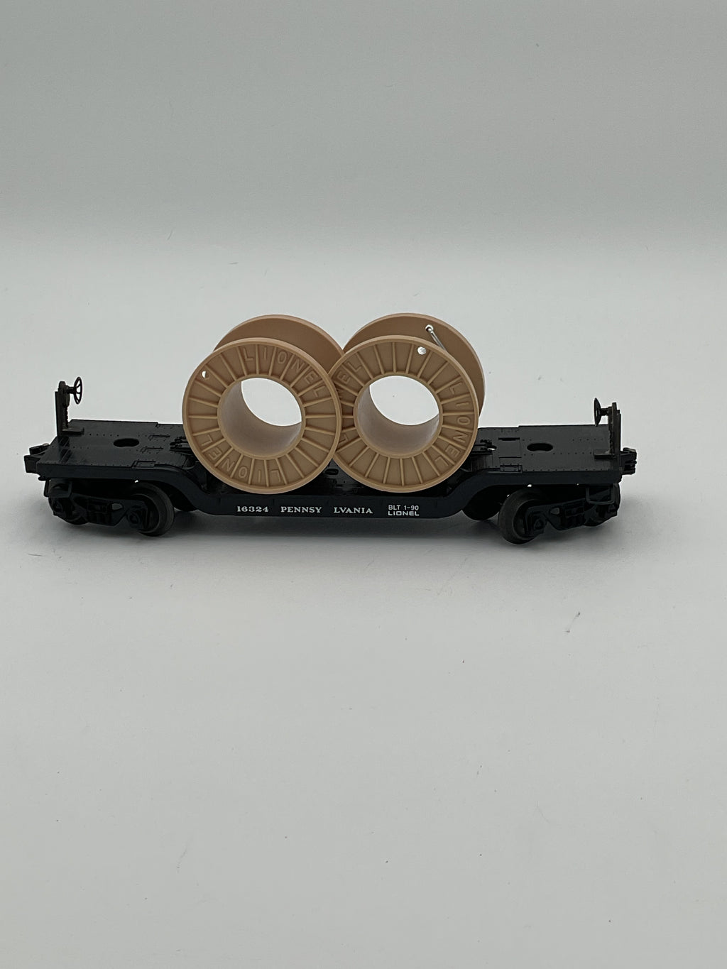 Lionel O 16324 Pennsylvania Depressed Flatcar with Cable Reels
