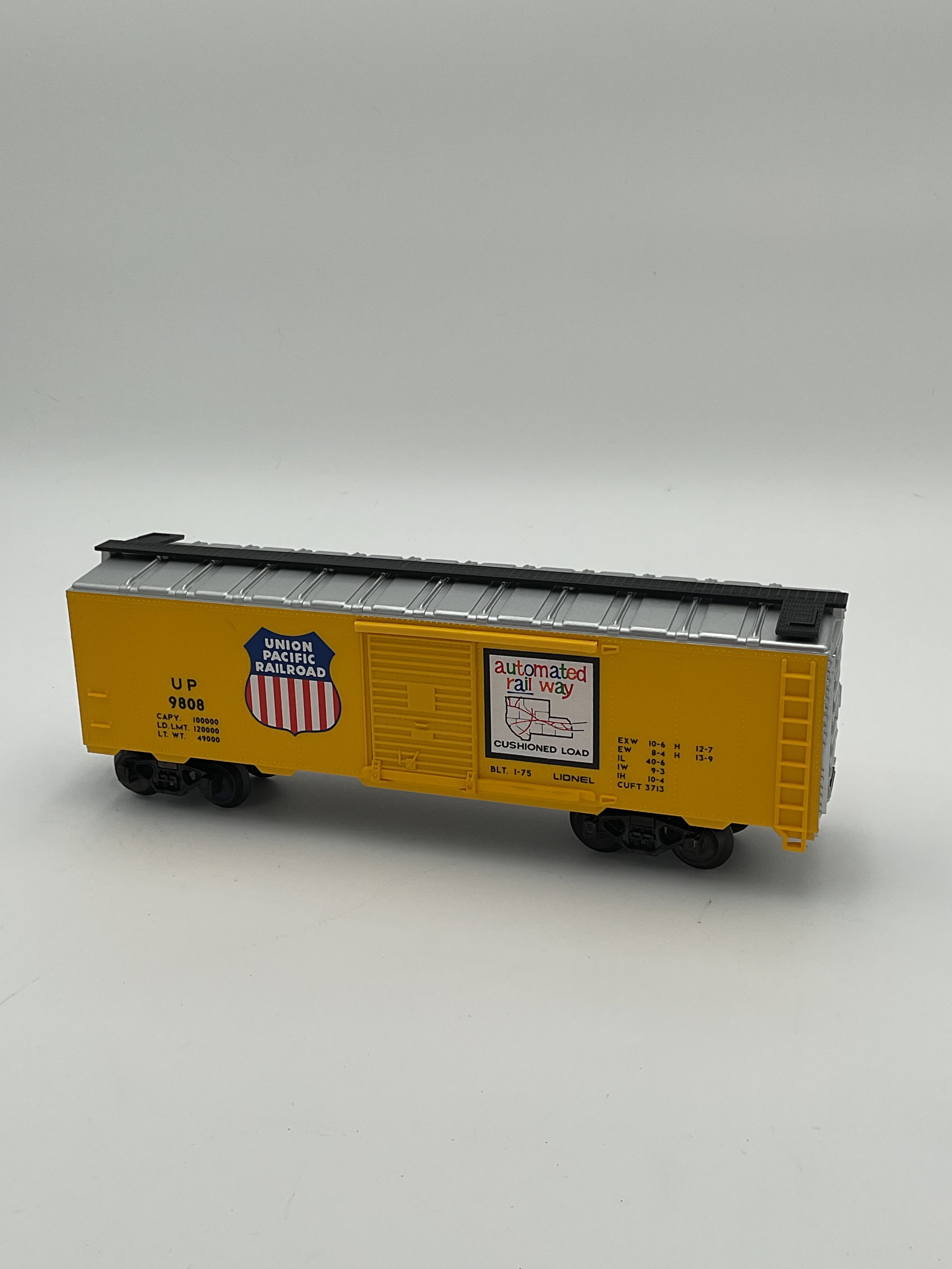 Lionel O 9808 UP Box Car