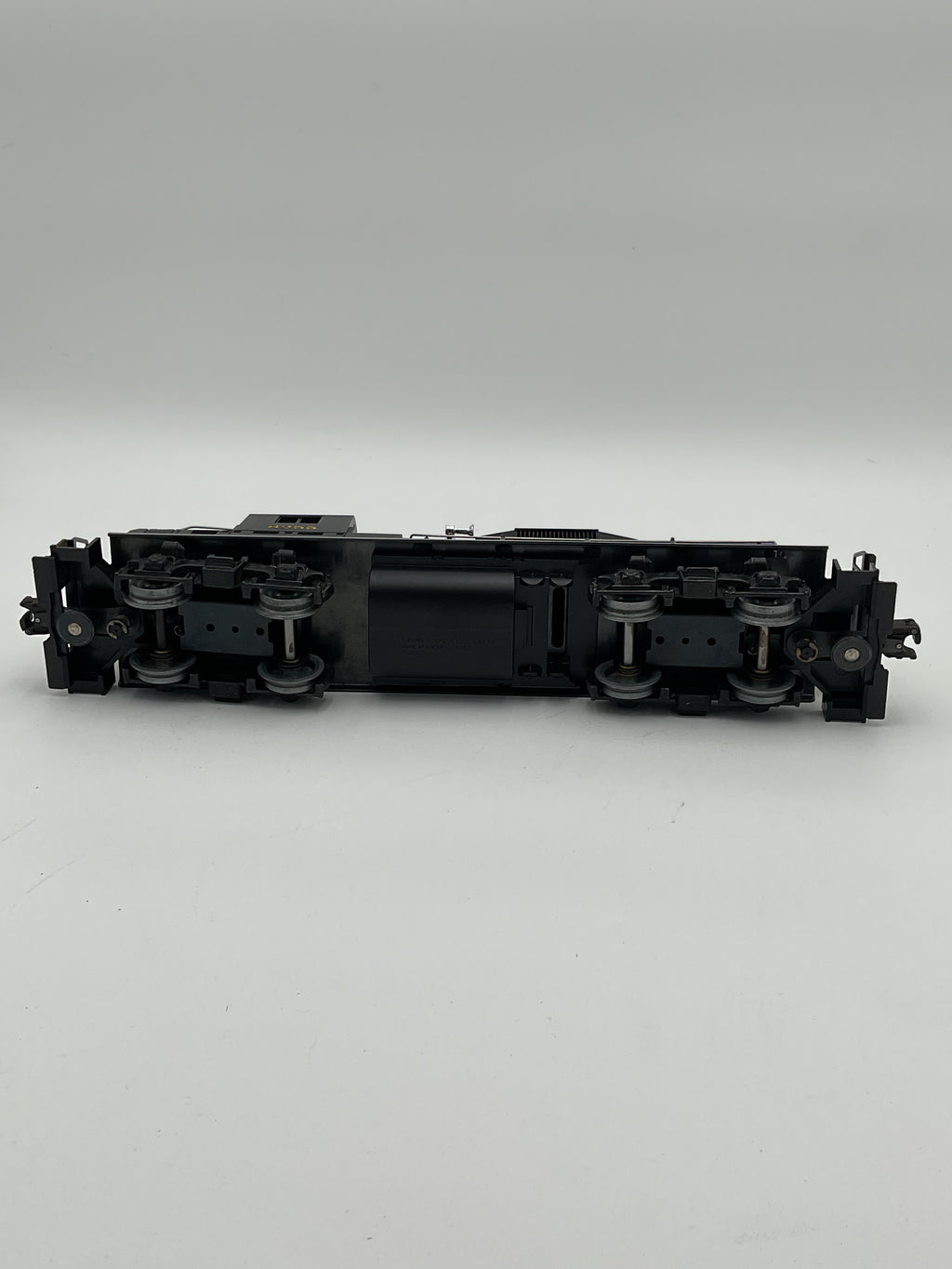 Lionel O 8255 Santa Fe GP-9 Diesel (Non-powered Dummy Unit)