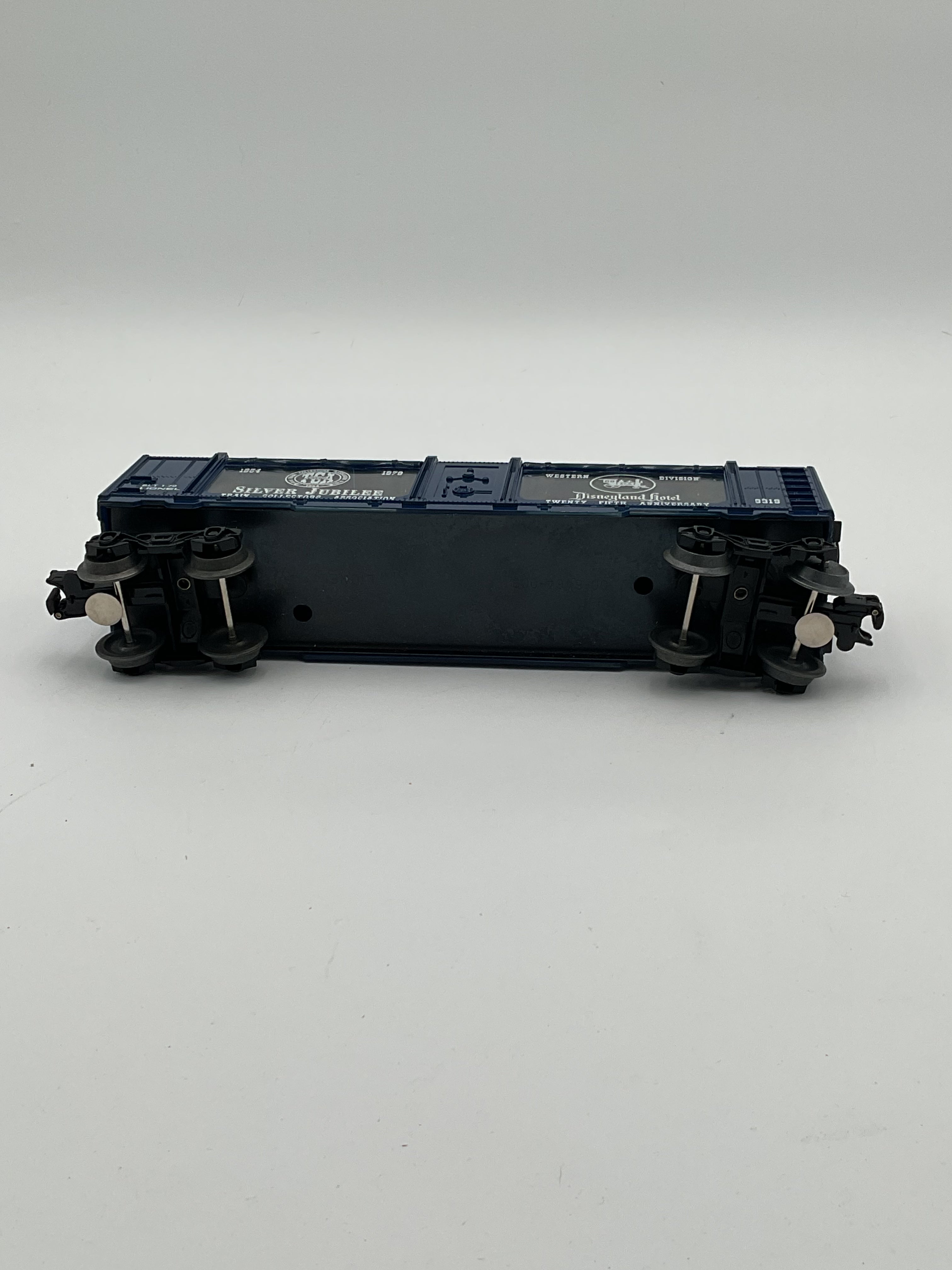 Lionel O 9319 Silver TCA Bullion Car