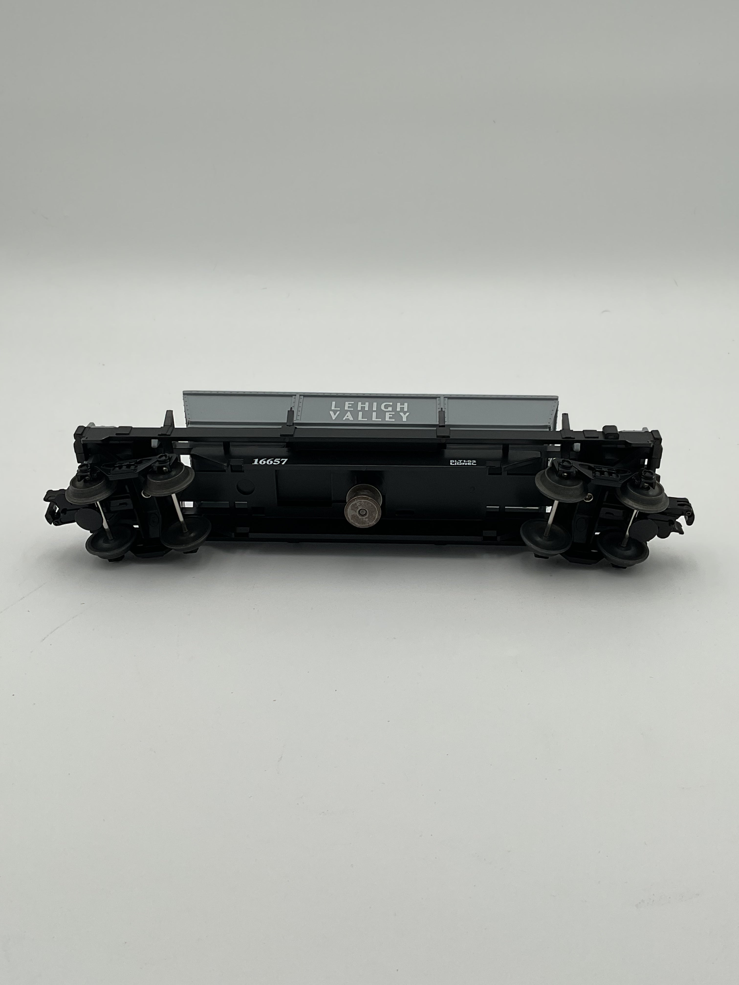 Lionel O 16657 Lehigh Valley Operating Coal Dump Car