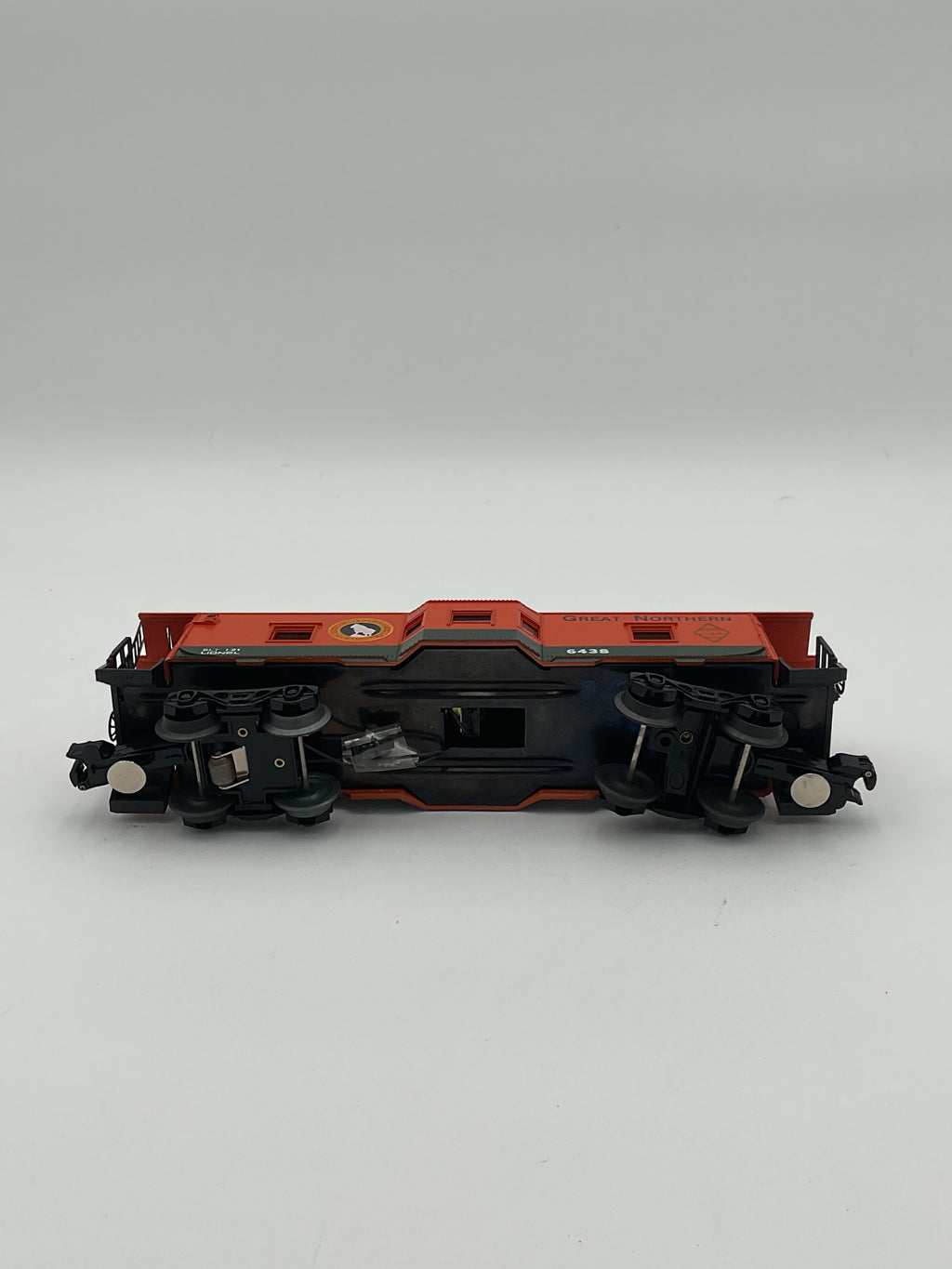 Lionel O 6438 Famous American Railroad Great Northern Illuminated Bay Window Caboose