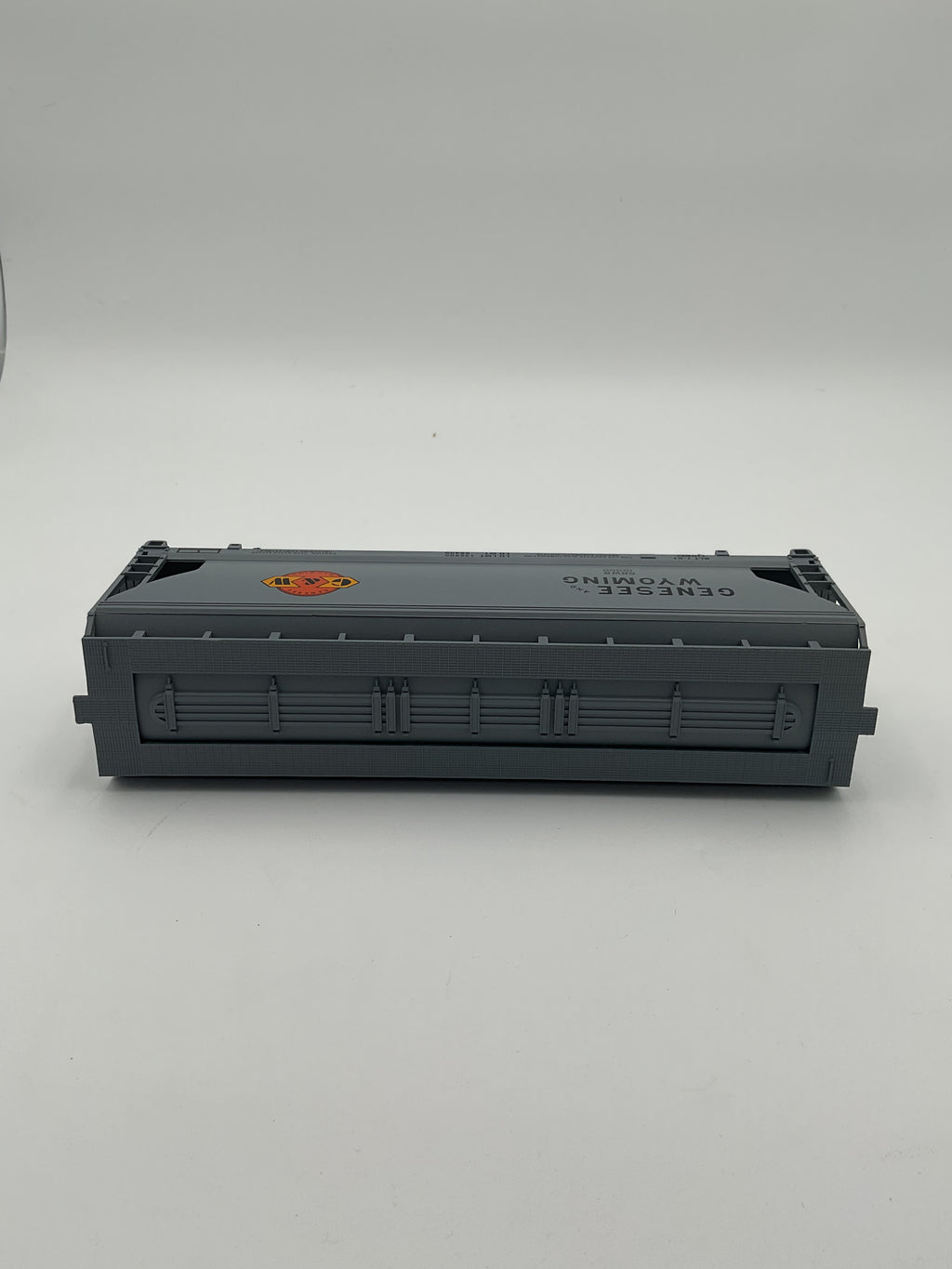 Lionel O 52113 1997 T. T. O. S. Geneese And Wyoming Standard ‘O’ ACF 3 Bay Hopper