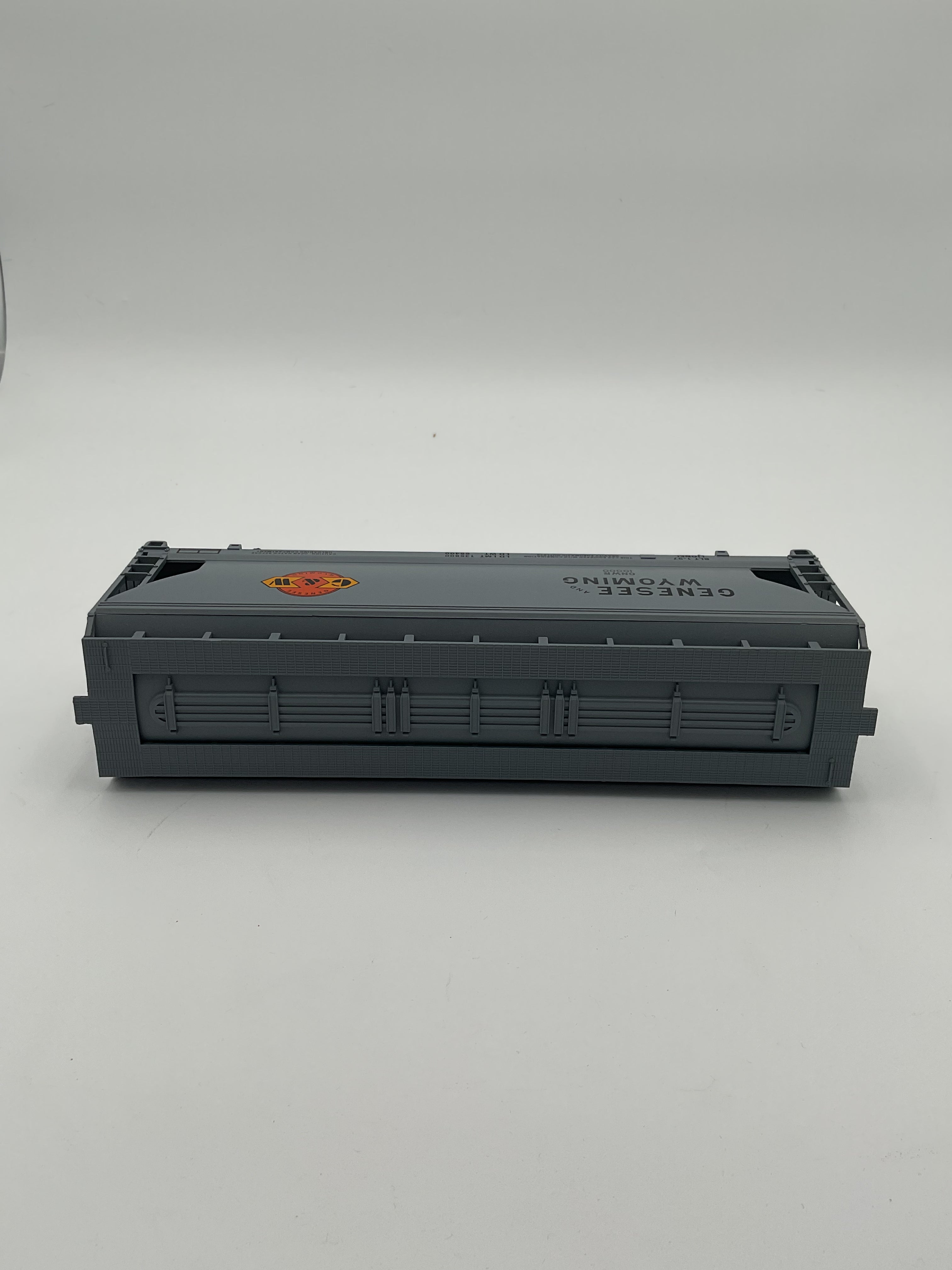 Lionel O 52113 1997 T. T. O. S. Geneese And Wyoming Standard ‘O’ ACF 3 Bay Hopper