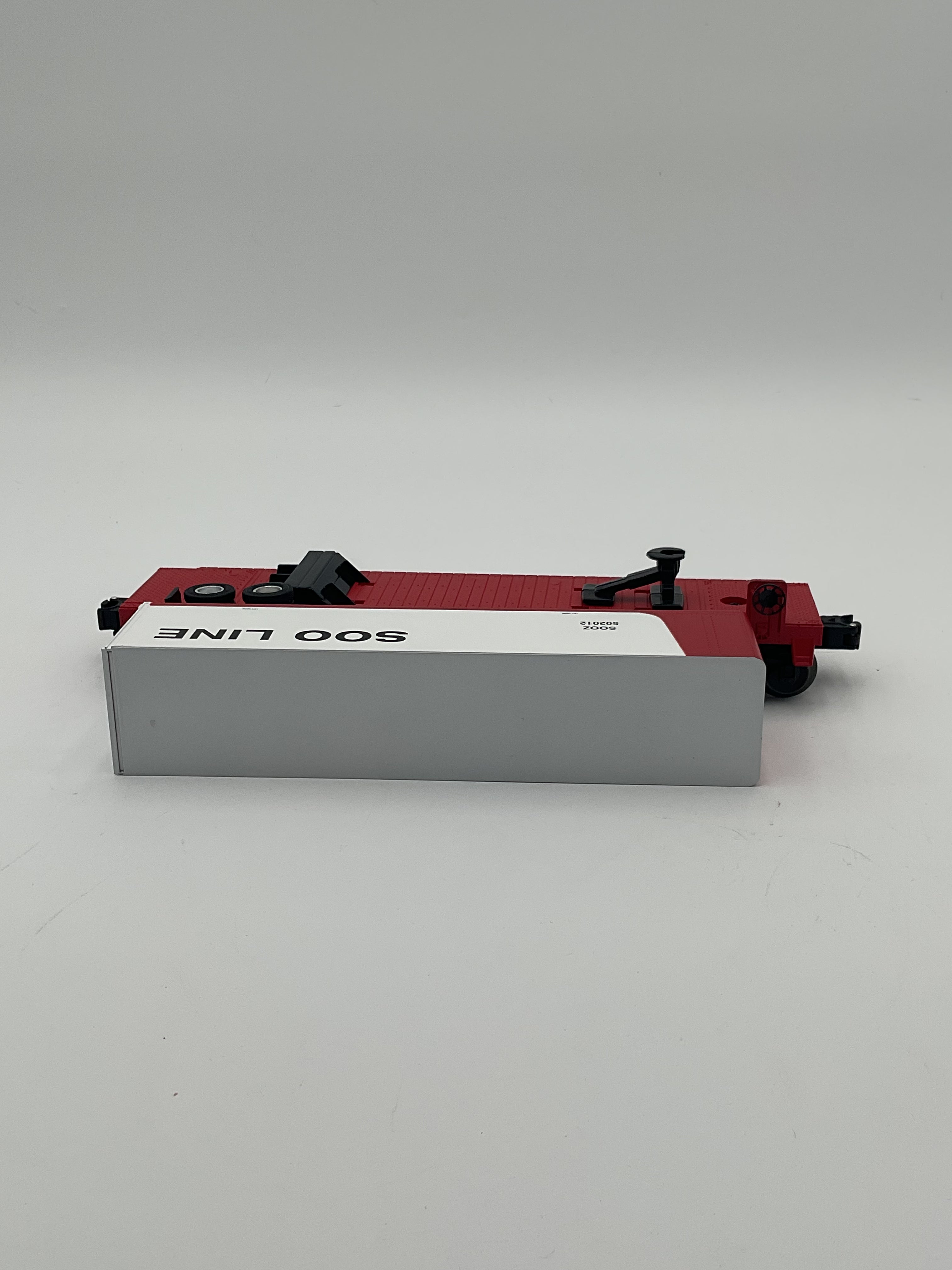 Lionel O 26017 SOO Line Flat Car W/ Trailer