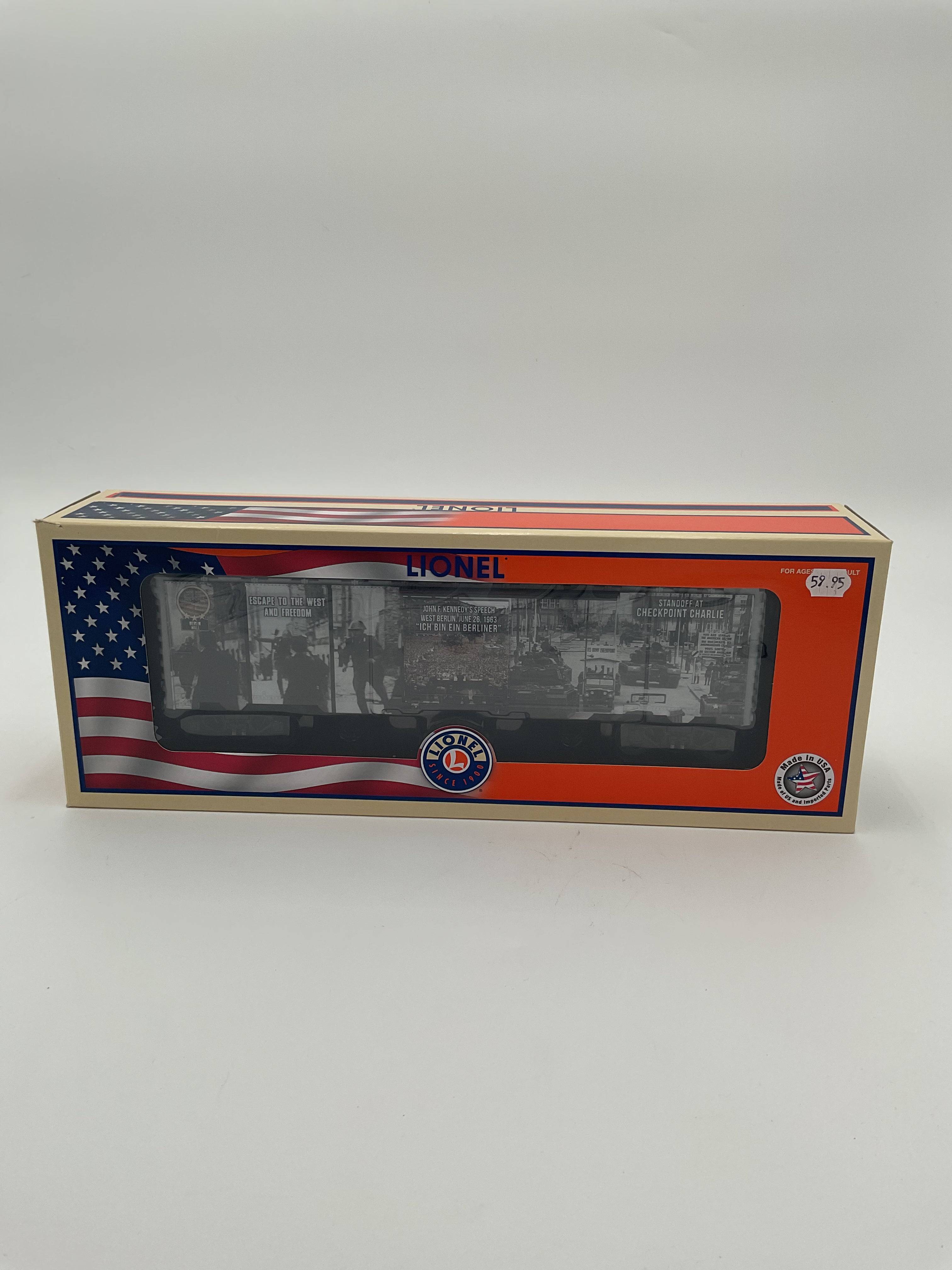 Lionel O 2038080 Berlin Wall Boxcar