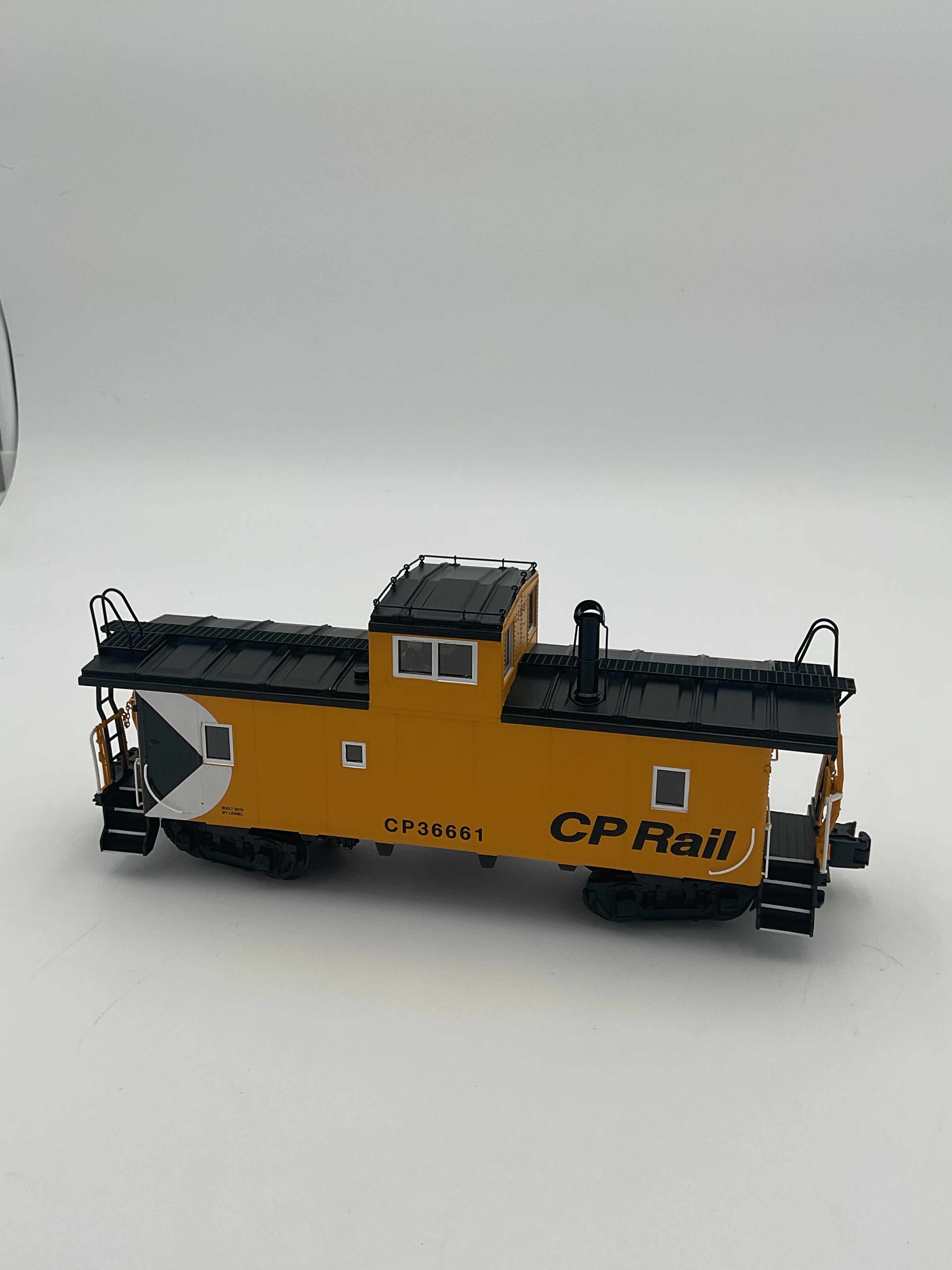 Lionel O 36661 CP Rail CA-4 Caboose