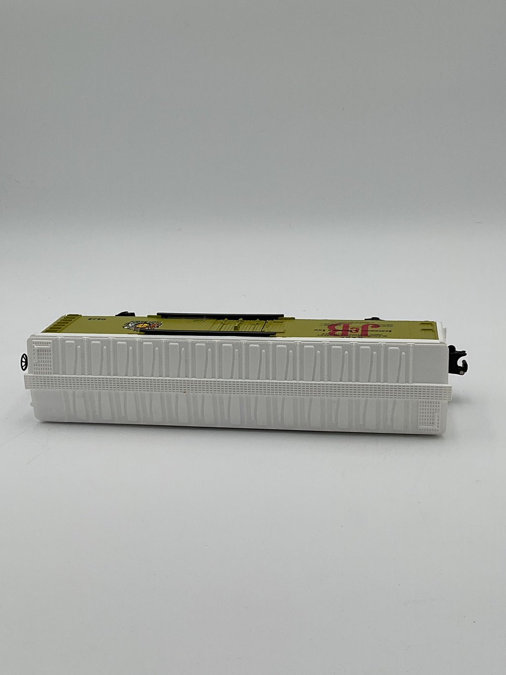 Lionel O 9828 J & B Billboard Reefer