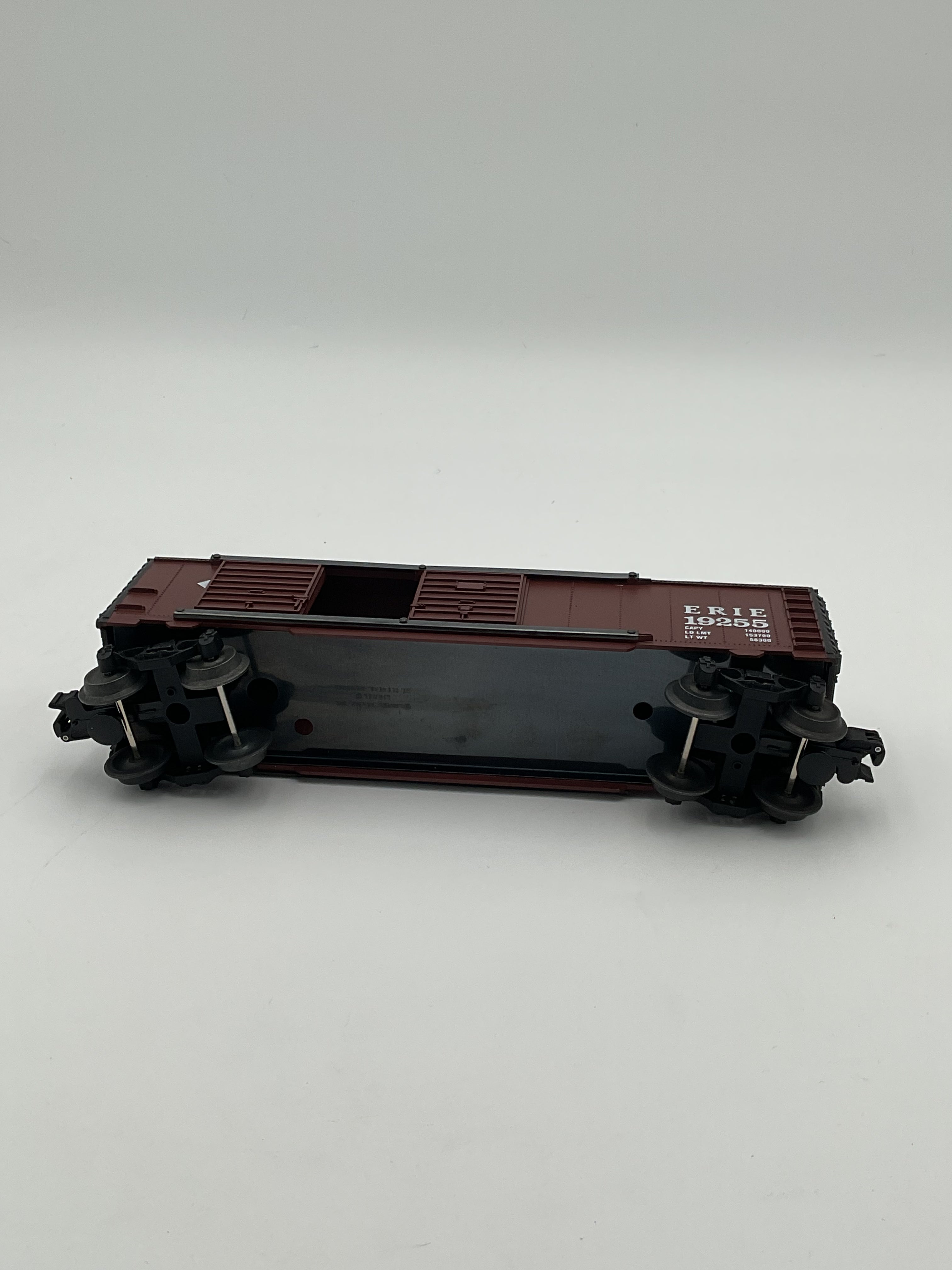 Lionel O 19255 Erie Double-Door Boxcar