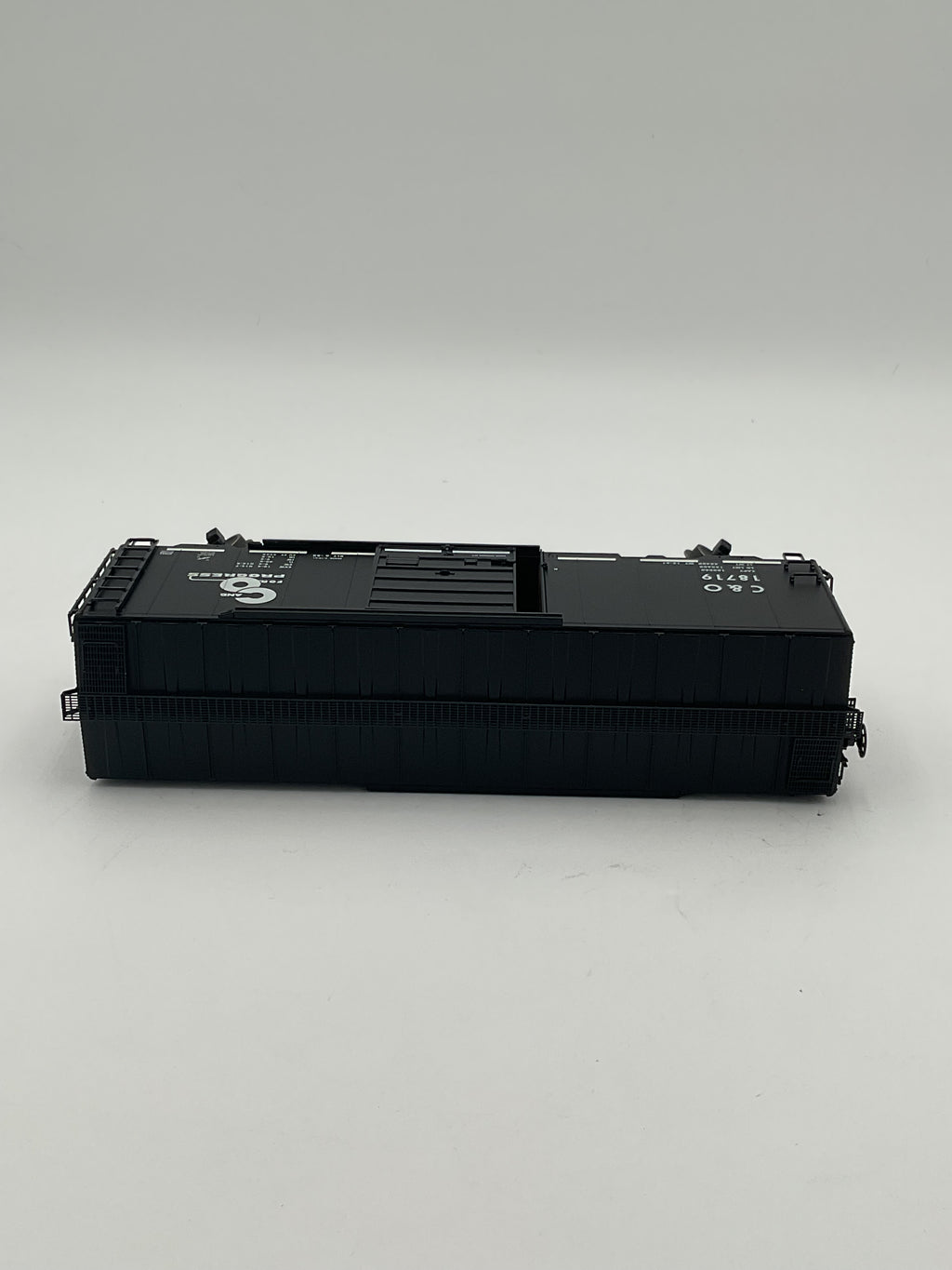 Lionel O 27241 C&O PS-1 Boxcar