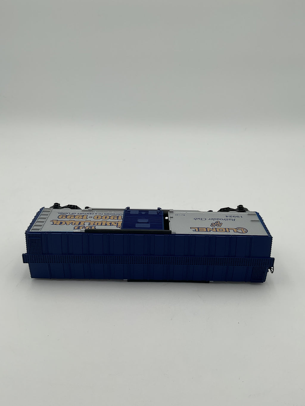 Lionel O 19924 1993 Railroad Club Boxcar