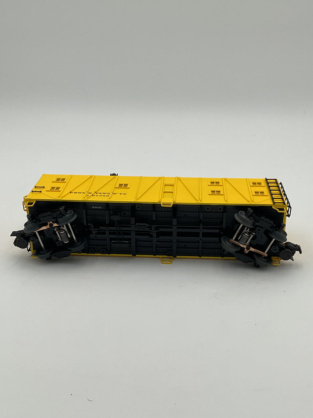 Lionel O 1926132 Pennsylvania Bunk Car #498396