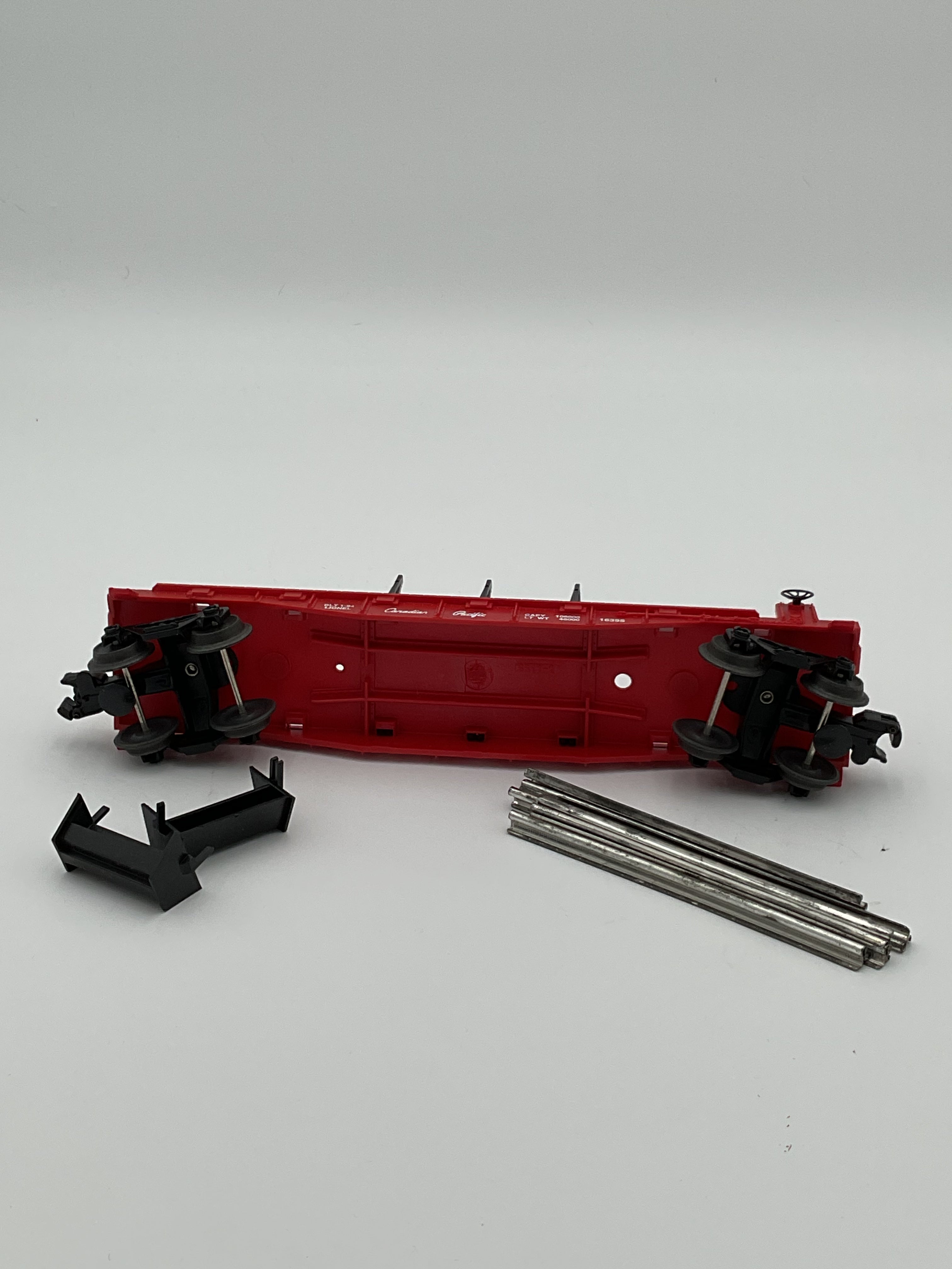 Lionel O 16395 Canadian Pacific Rail Car