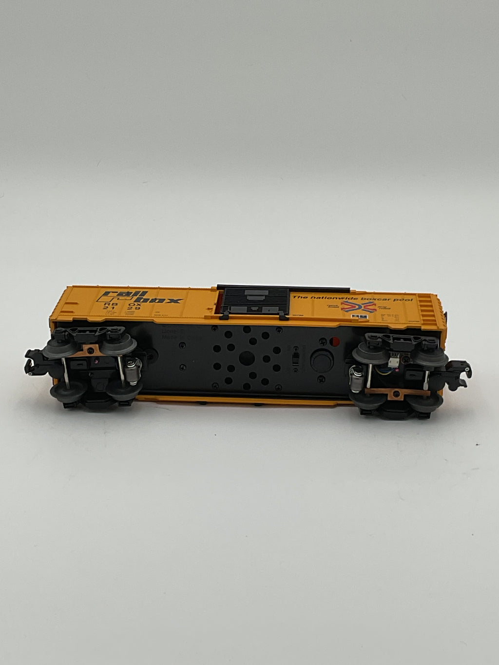 Lionel O 36789 Railbox Boxcar With Diesel Trainsounds