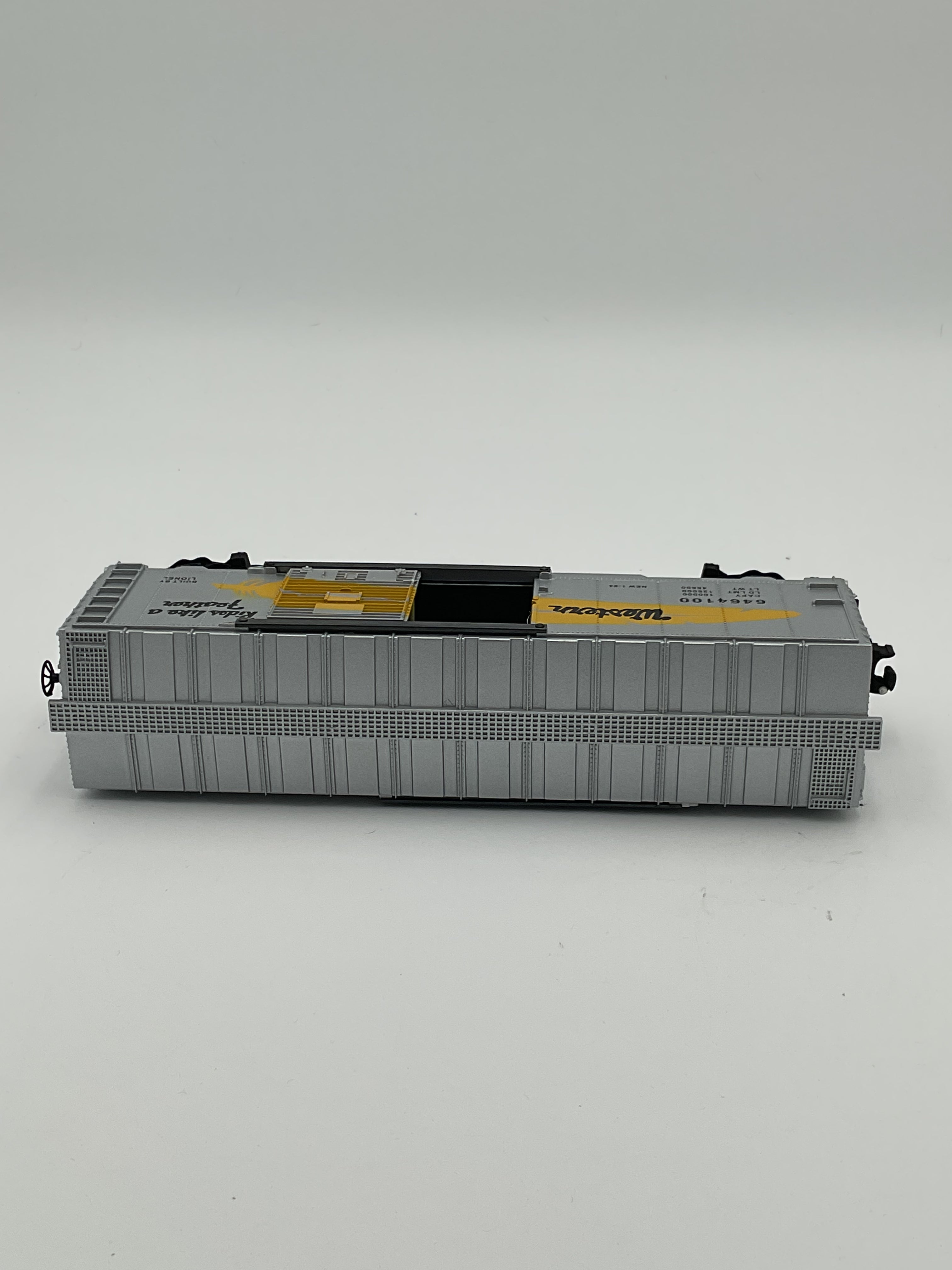 Lionel O 19259 Western Pacific 6464 Series Boxcar