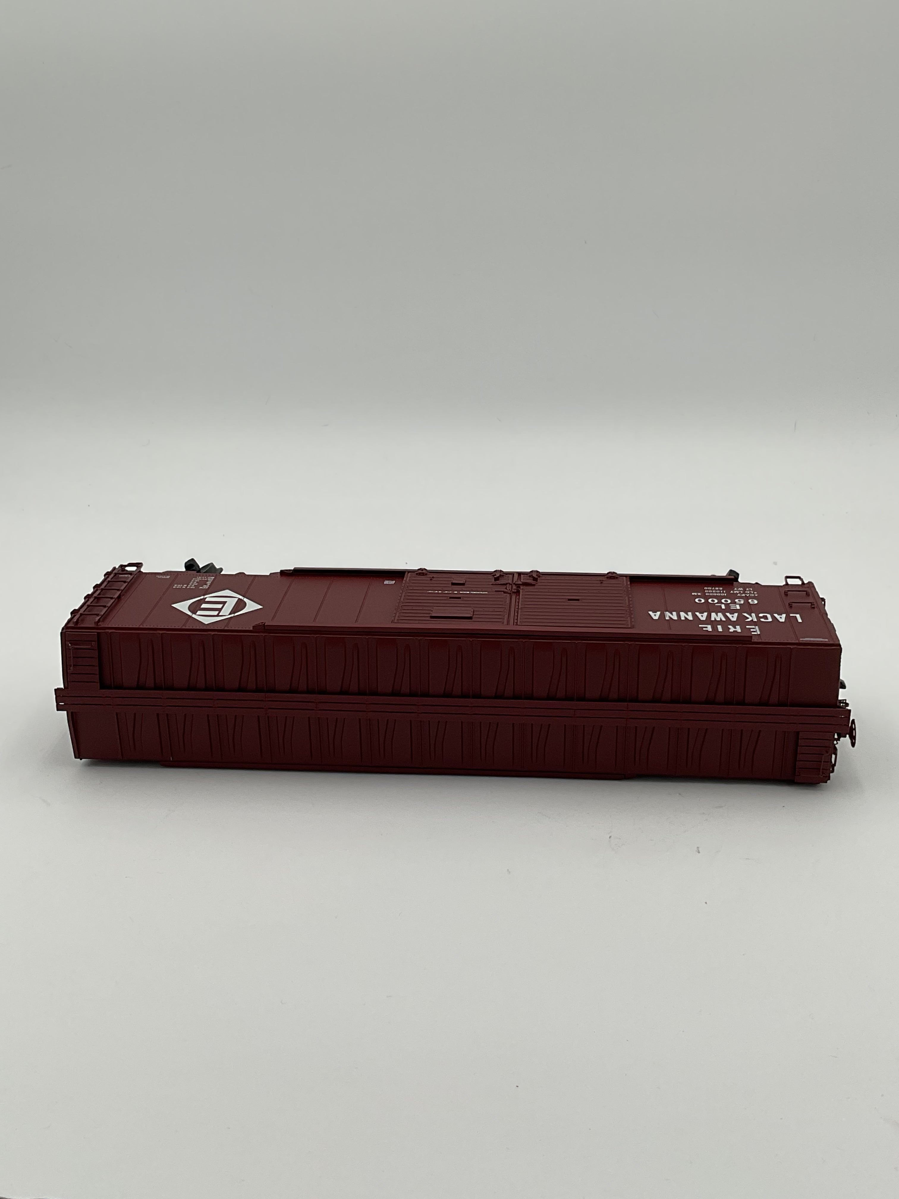 Lionel O 17754 Erie-La Ckawanna Double Door Boxcar
