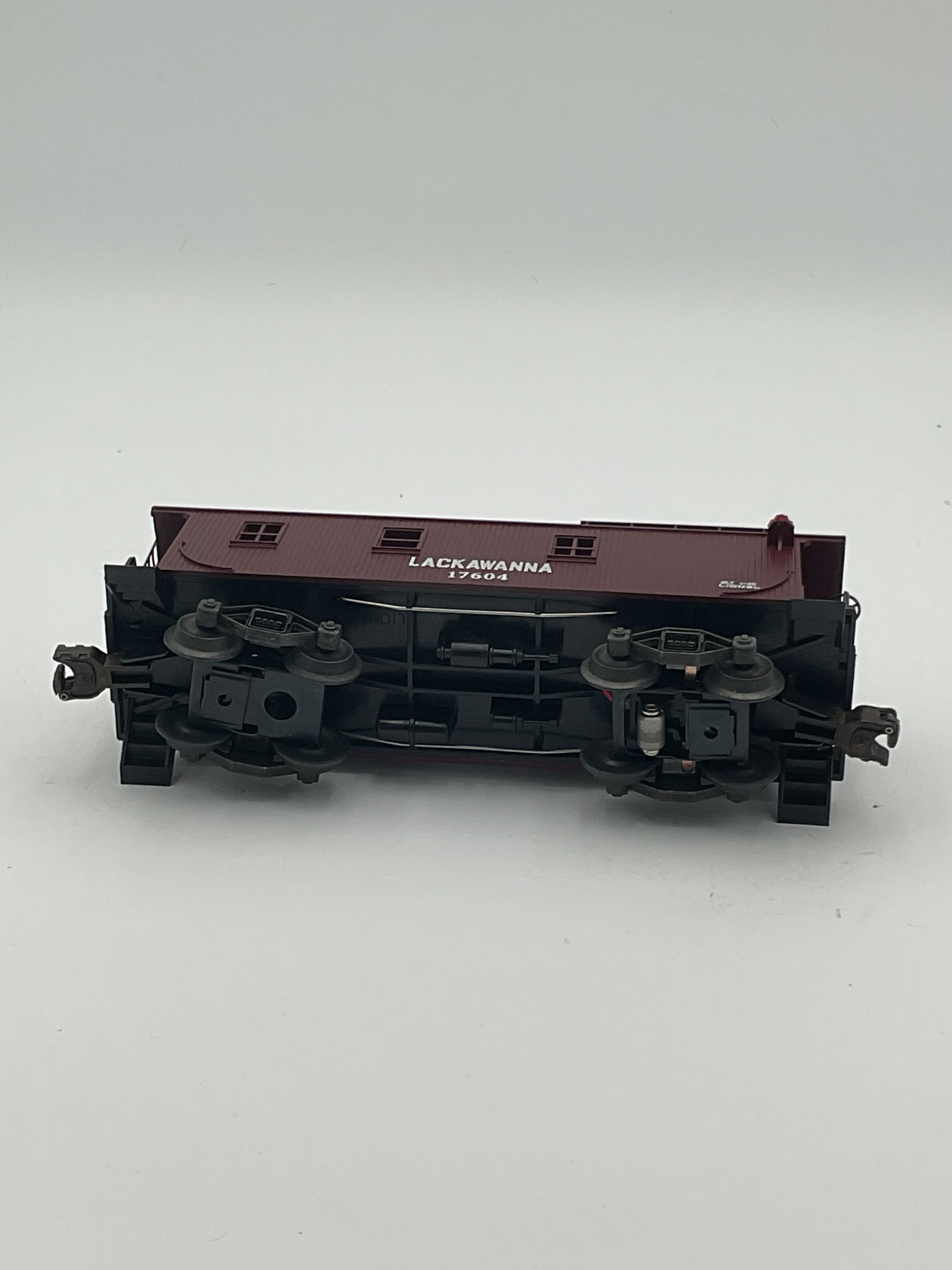 Lionel O 17604 Delaware, Lackawanna & Western Standard “O” Caboose