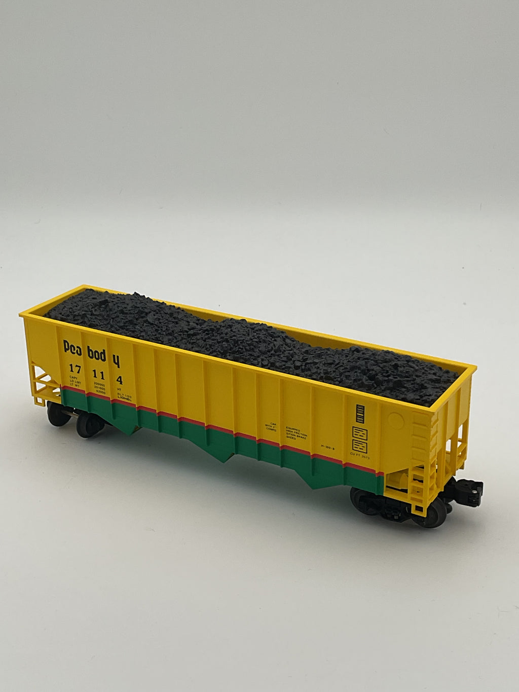 Lionel O 17114 Peabody Three- Bay Hopper with Stimulated Coal Load