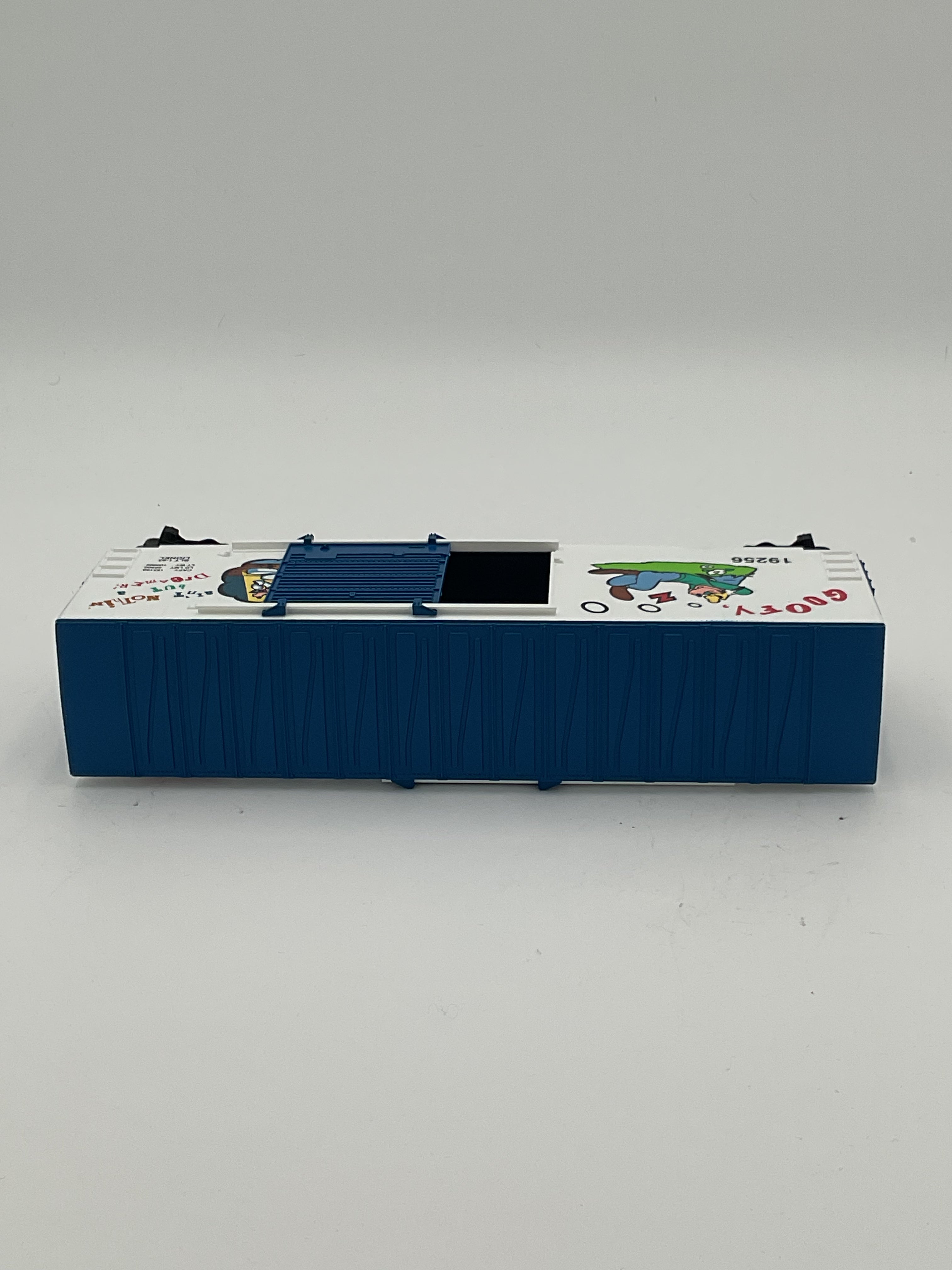 Lionel O 19256 Goofy Hi -Cube Boxcar