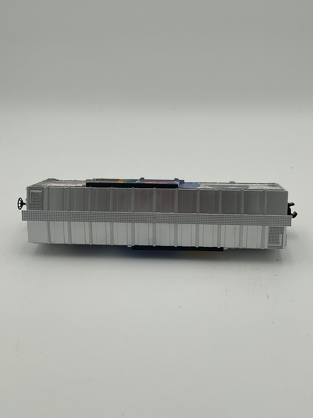 Lionel O 2238150 GM Train of Tomorrow Boxcar