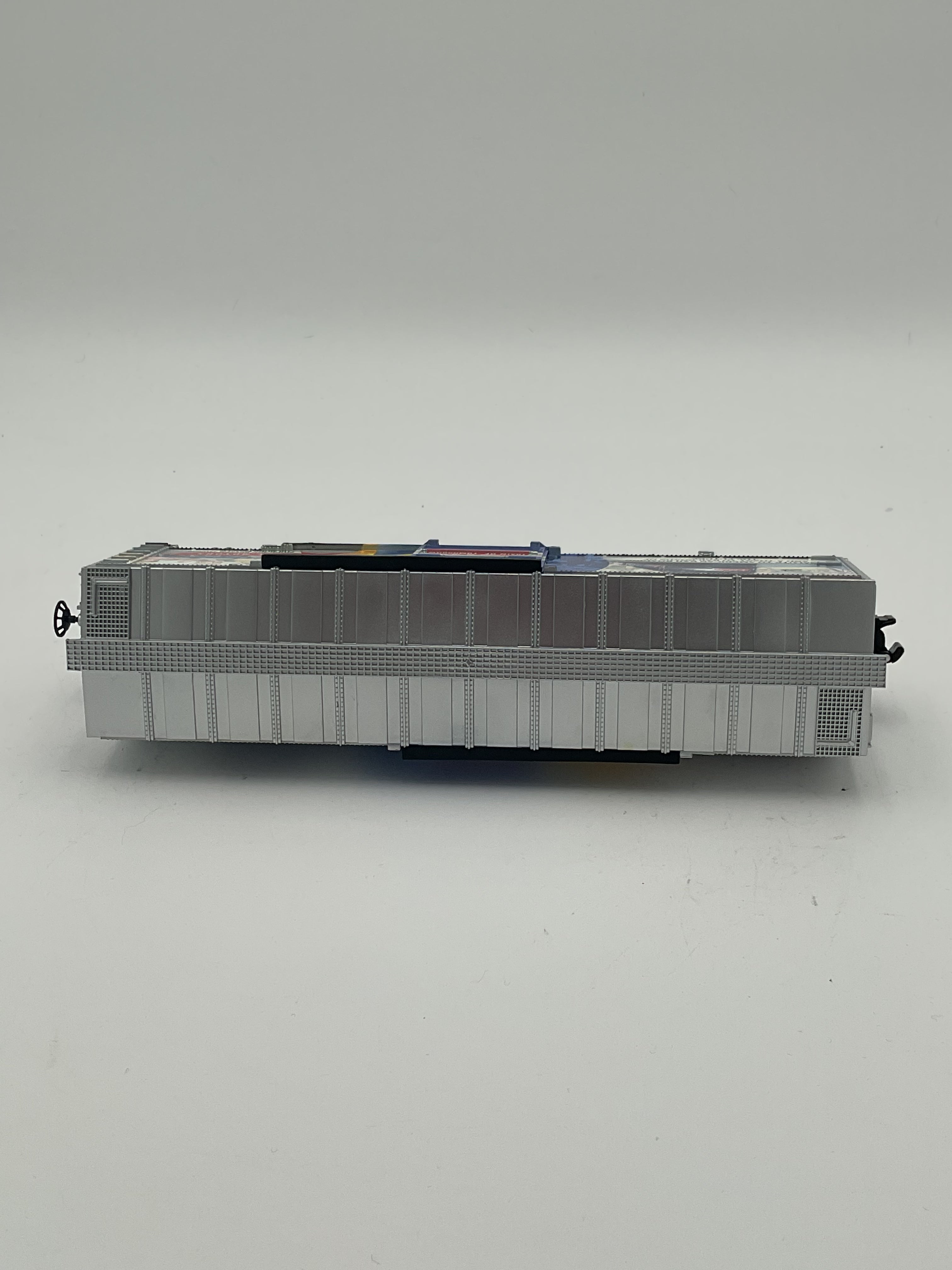 Lionel O 2238150 GM Train of Tomorrow Boxcar