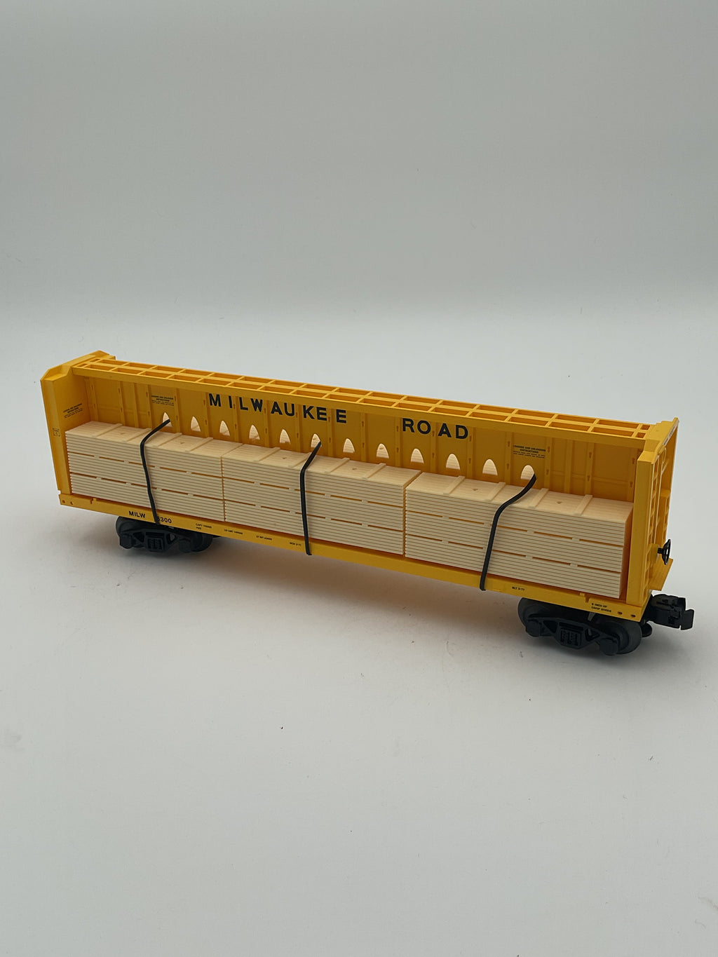 Lionel O 2043051 Milwaukee Road Standard O Centerbeam Flatcar #6300