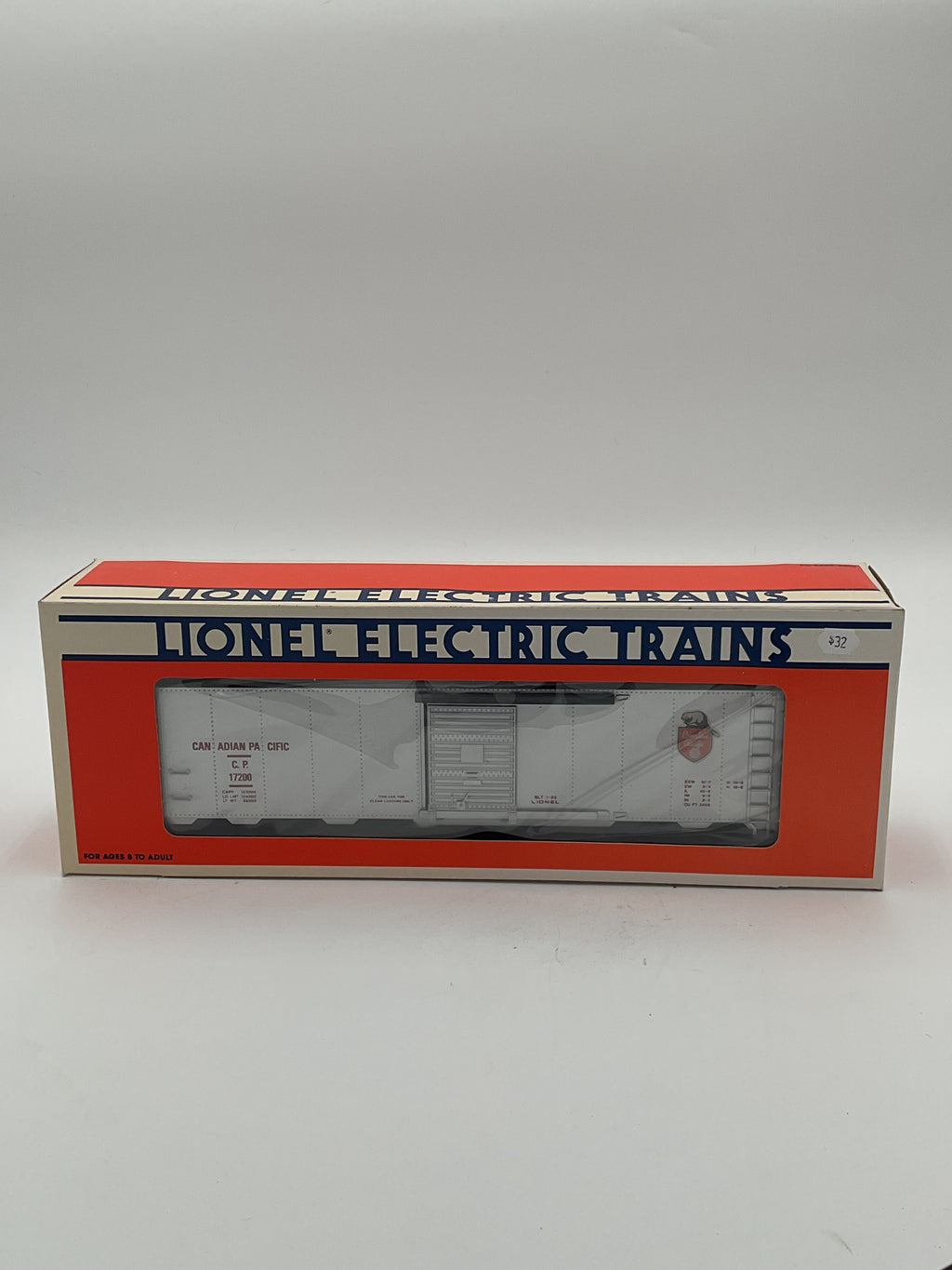Lionel O 17200 CP Rail Box Car