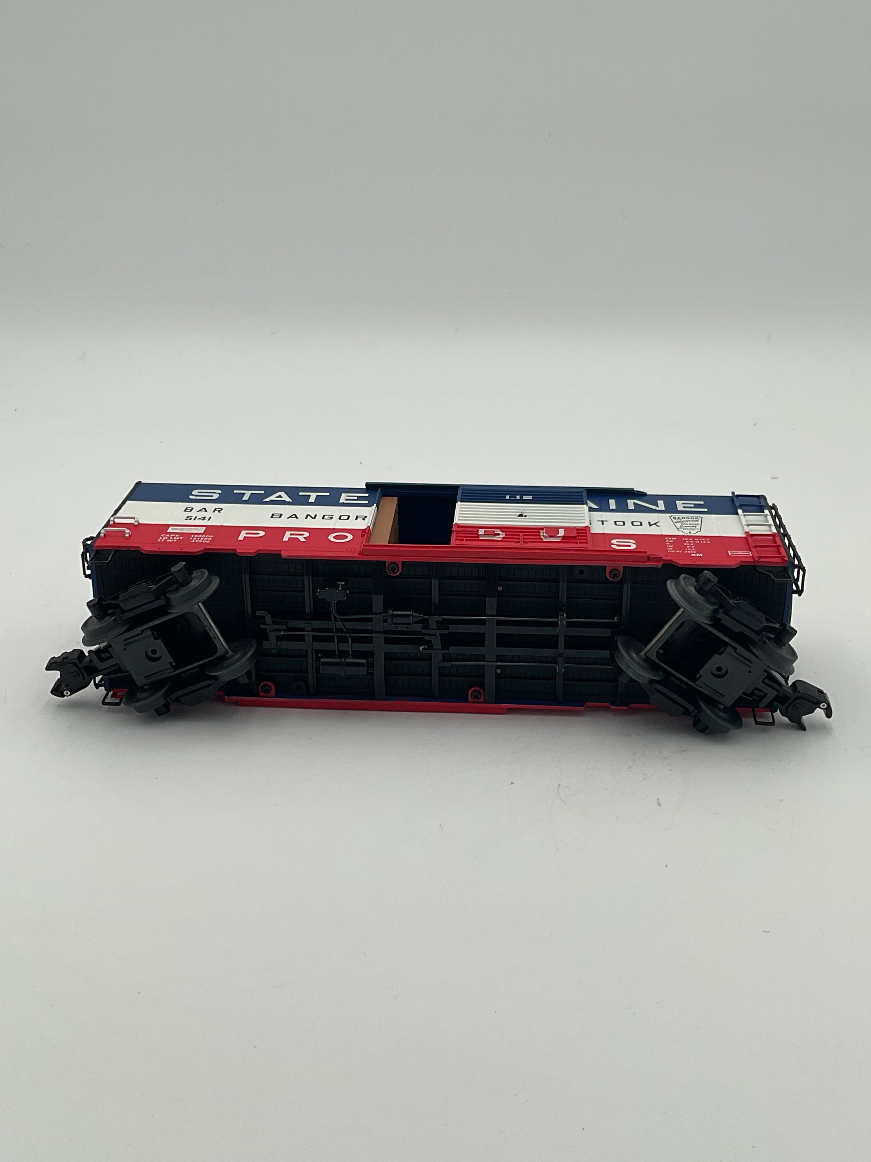Lionel O 27876 State of Maine PS-1 Boxcar