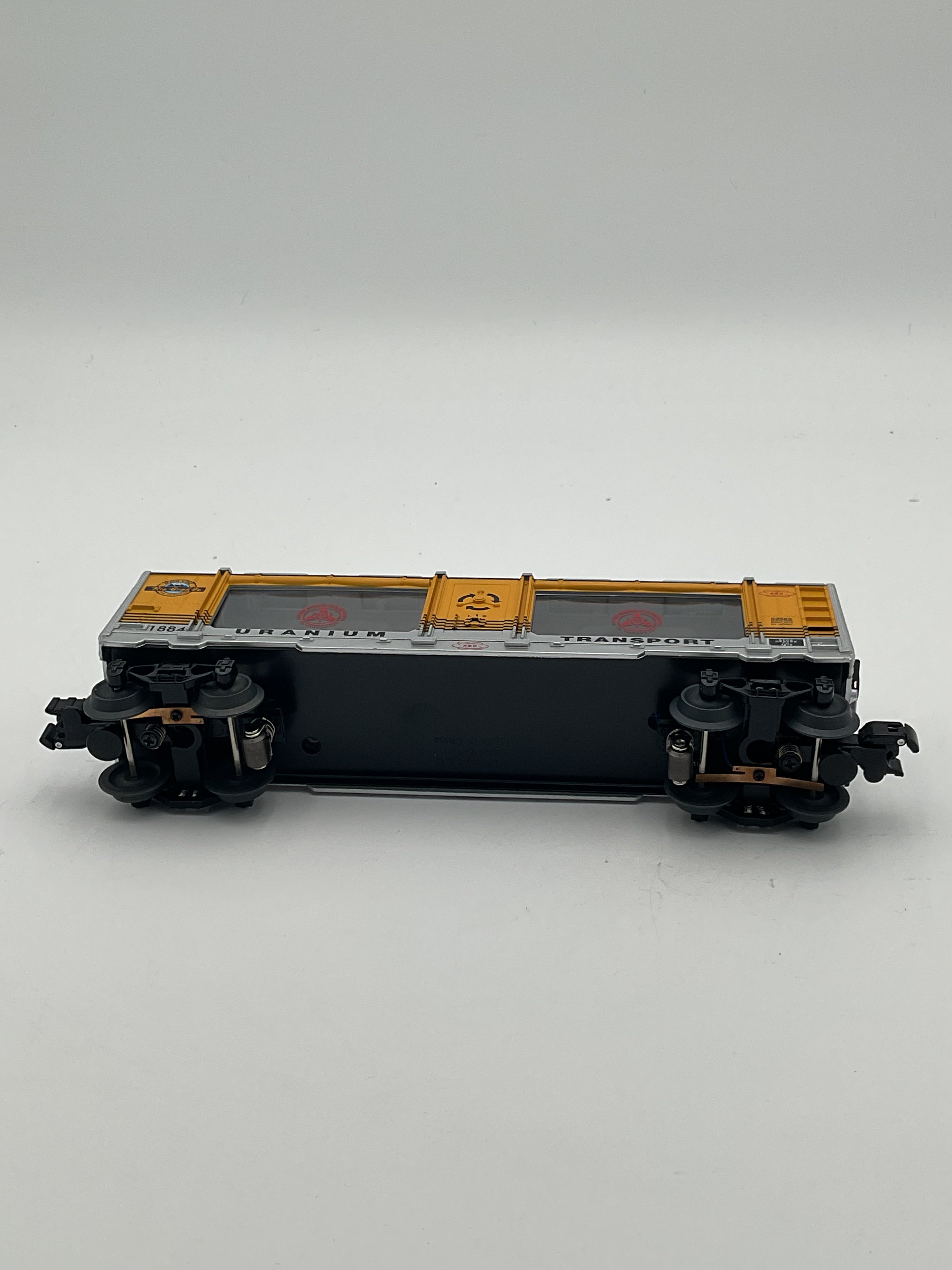 Lionel O 52562 LCCA Lighted Uranium Mint Car