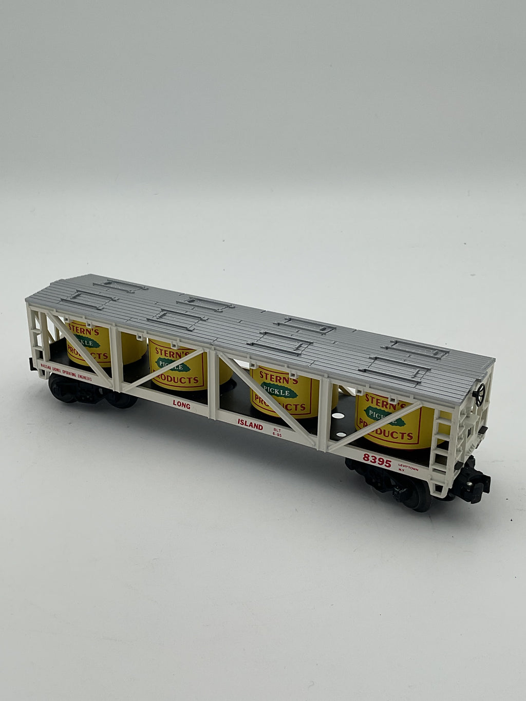 Lionel O 8395 Nassau Lionel Operating Eng. Long Island R.R. Vat Car Stern’s Pickle Products