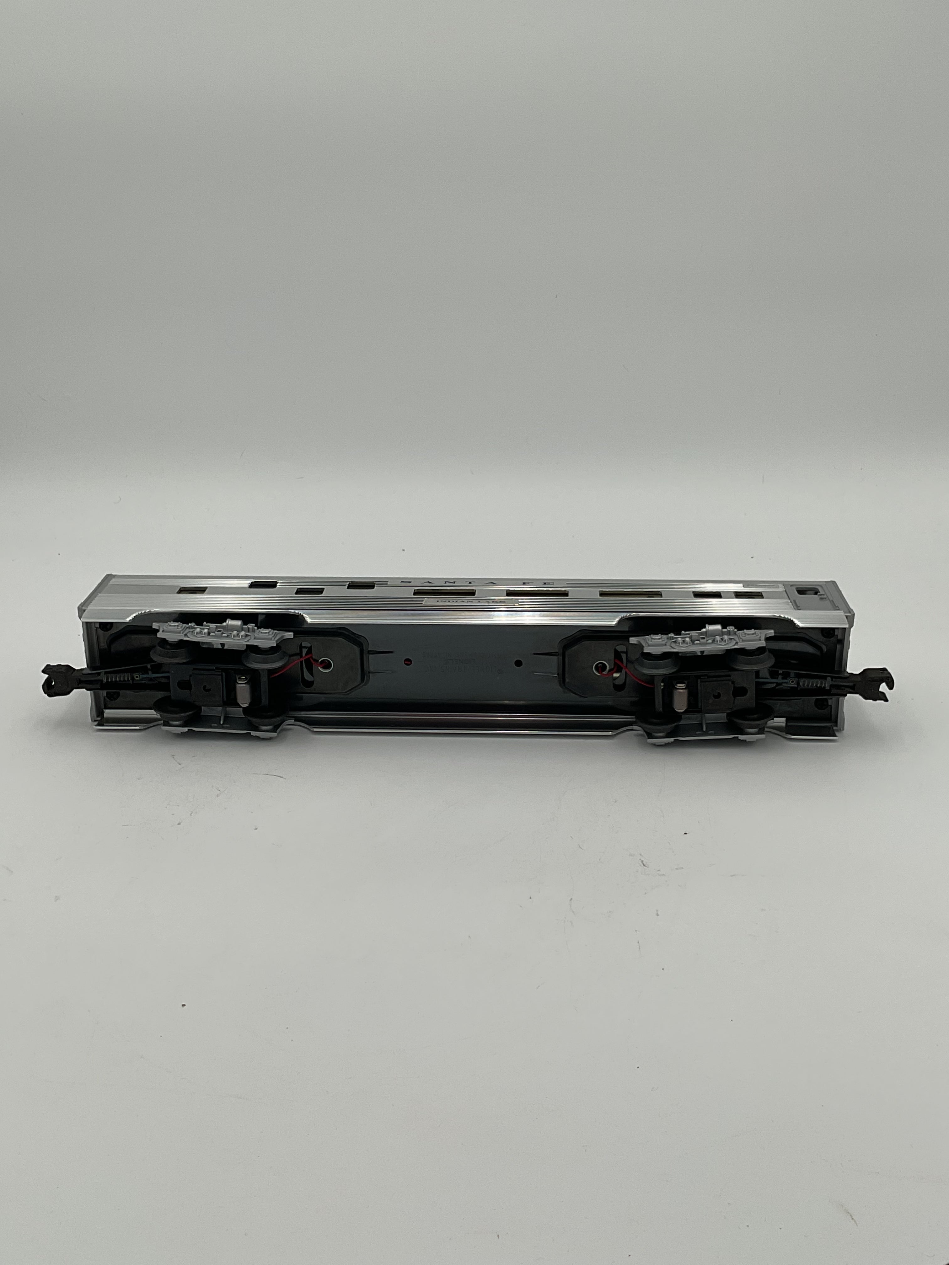 Lionel O 19138 Santa Fe Duplex Roomette Car